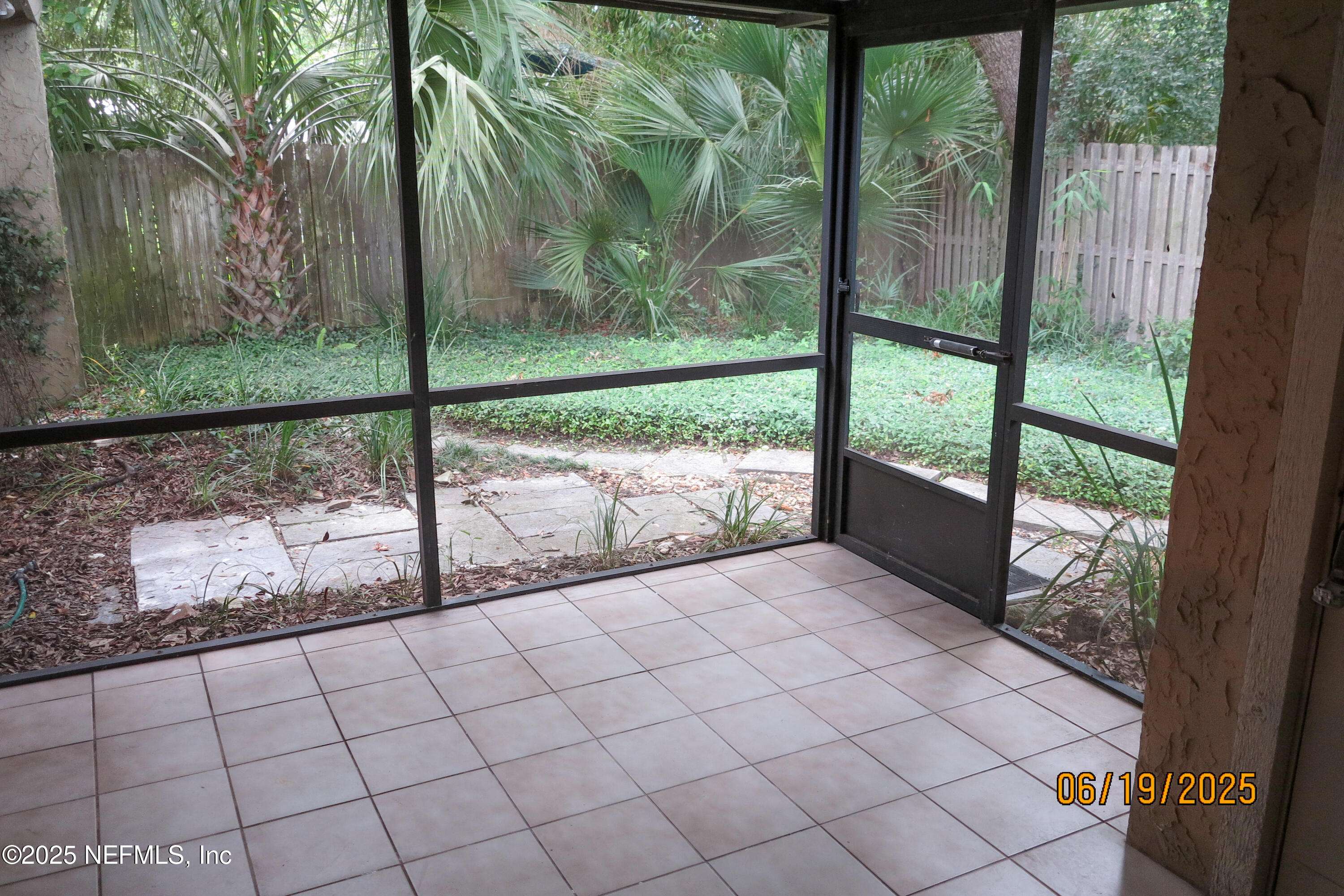 Jacksonville, FL 32257,3801 CROWN POINT RD #1332