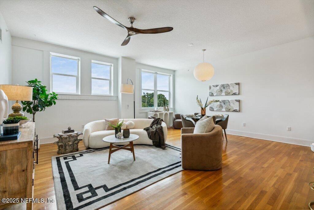 Jacksonville, FL 32204,2525 COLLEGE ST #2305