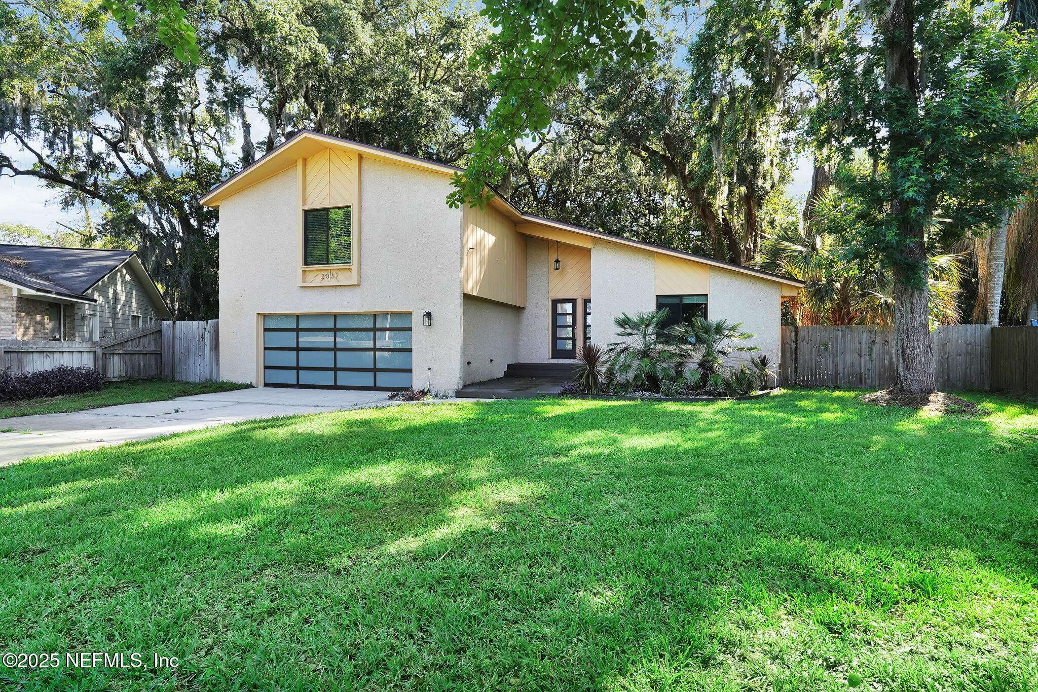 Neptune Beach, FL 32266,2032 SANDPIPER PT