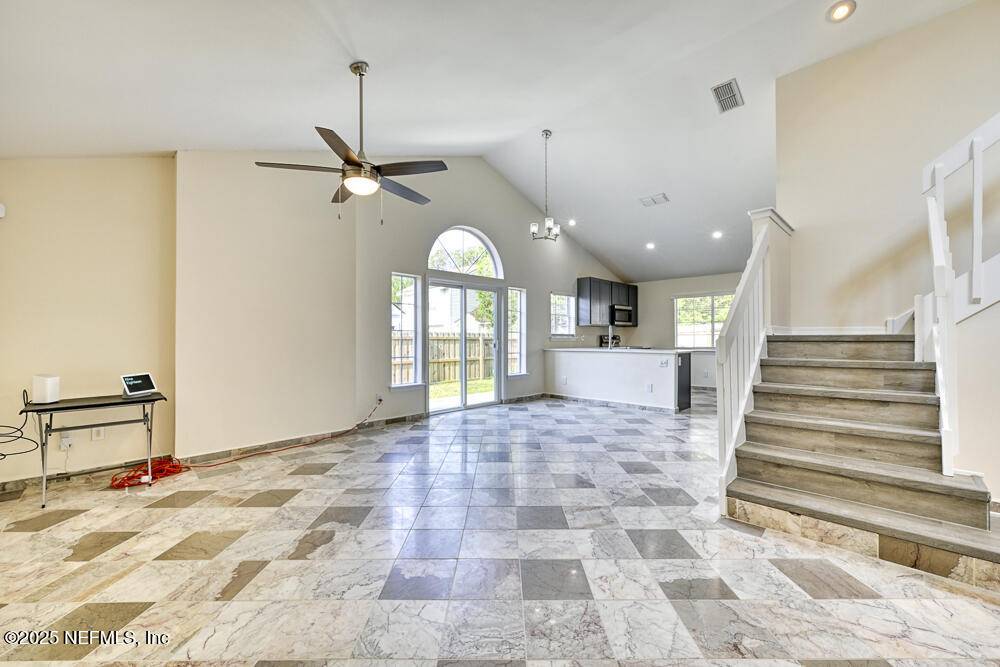 Jacksonville, FL 32277,7728 LYNCHBURG CT W