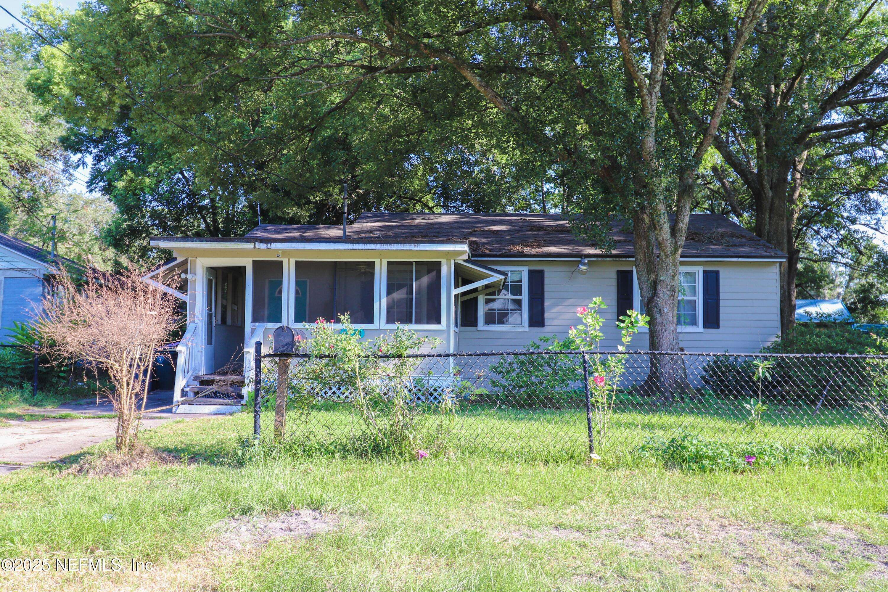 Jacksonville, FL 32207,3390 SHERIDAN RD