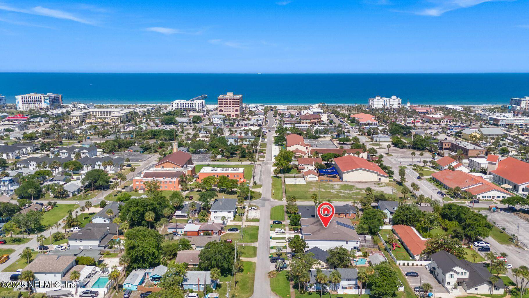 Jacksonville Beach, FL 32250,622 2ND AVE S