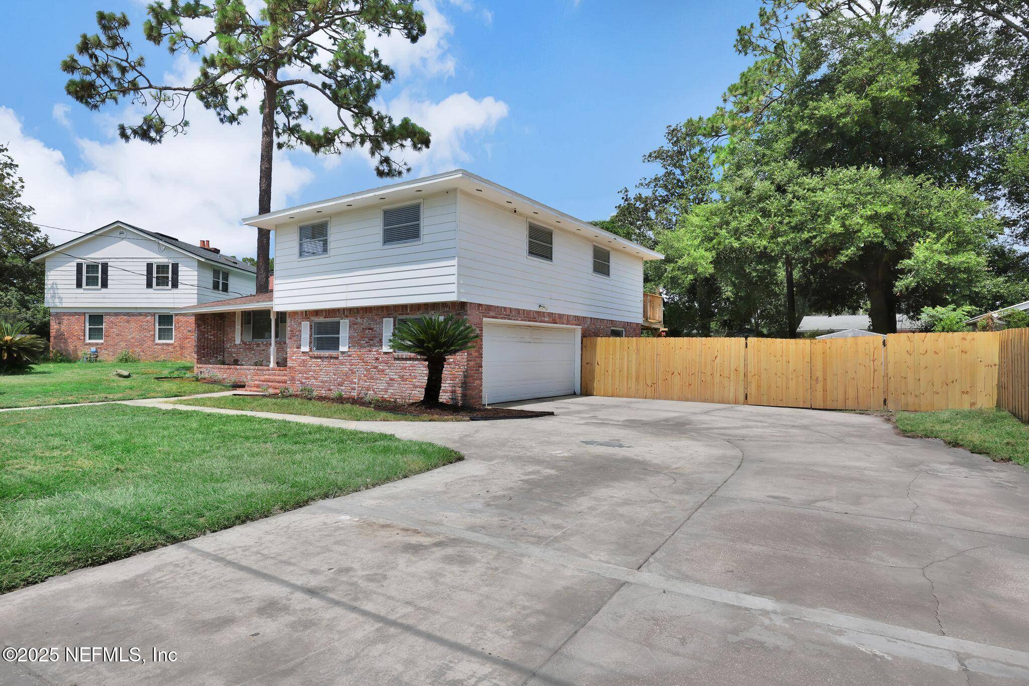 Jacksonville, FL 32216,1224 MONTEVIDEO RD