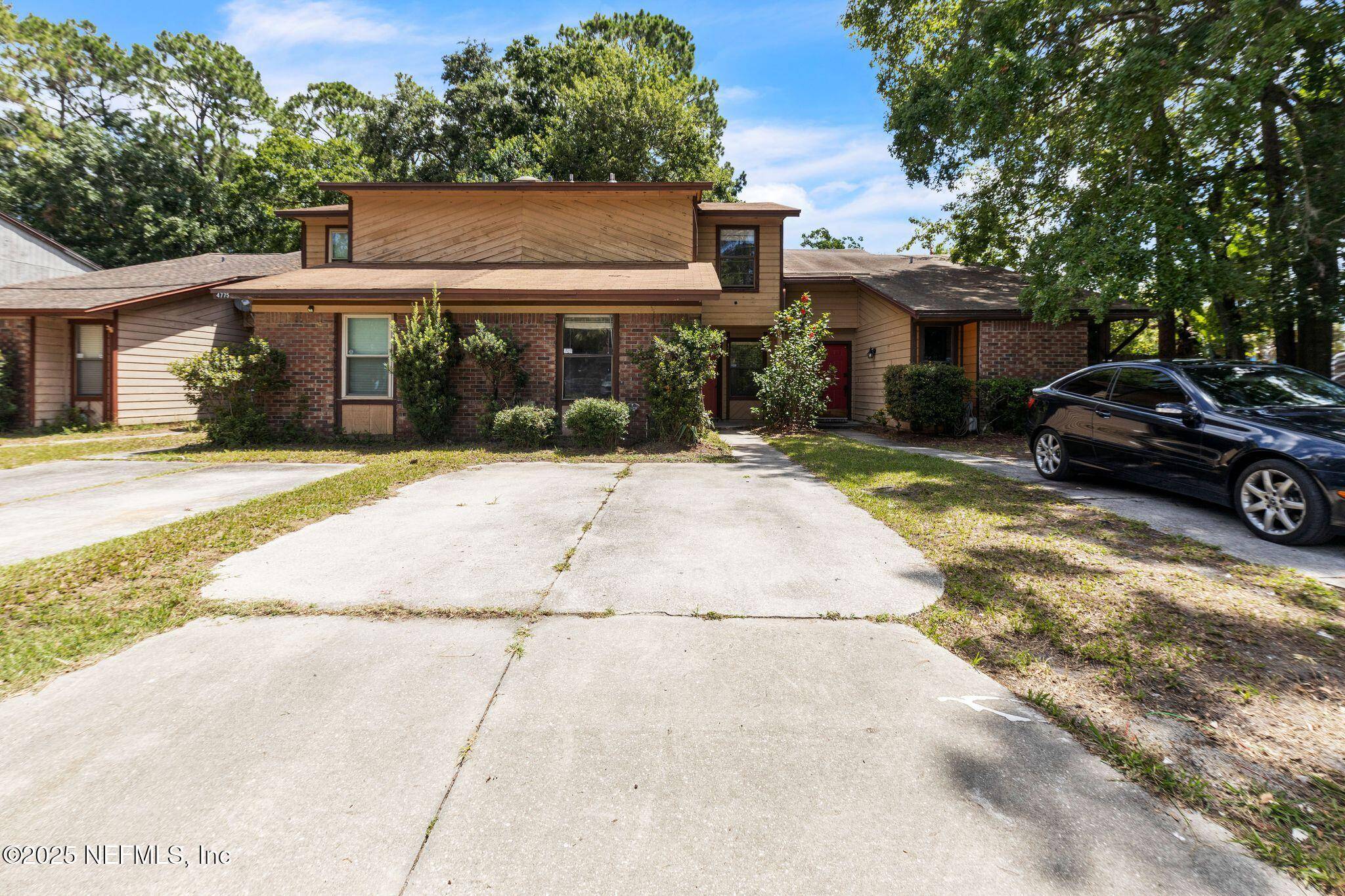 Jacksonville, FL 32207,4777 BARNES RD S