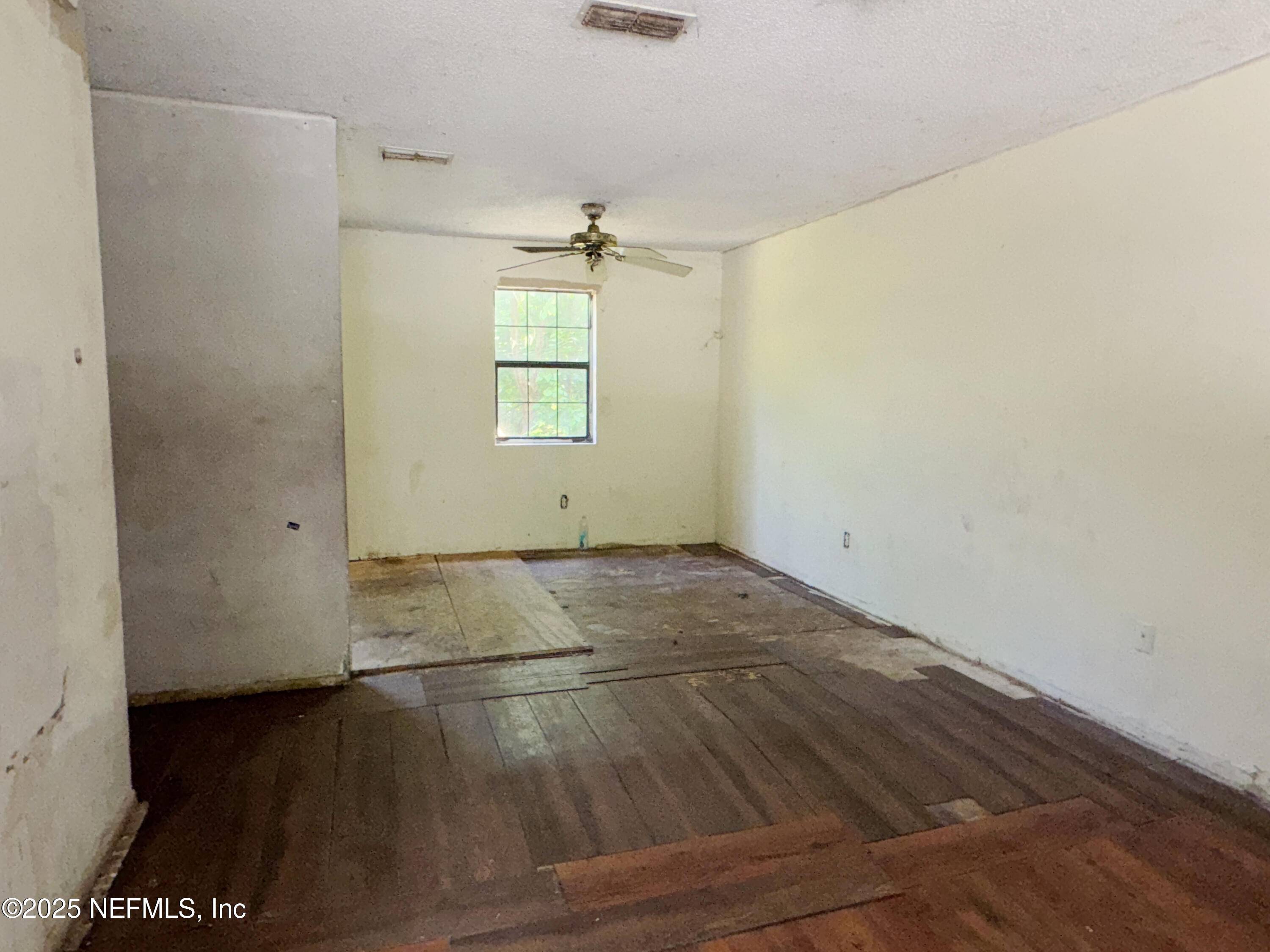 Palatka, FL 32177,307 LAKE ST