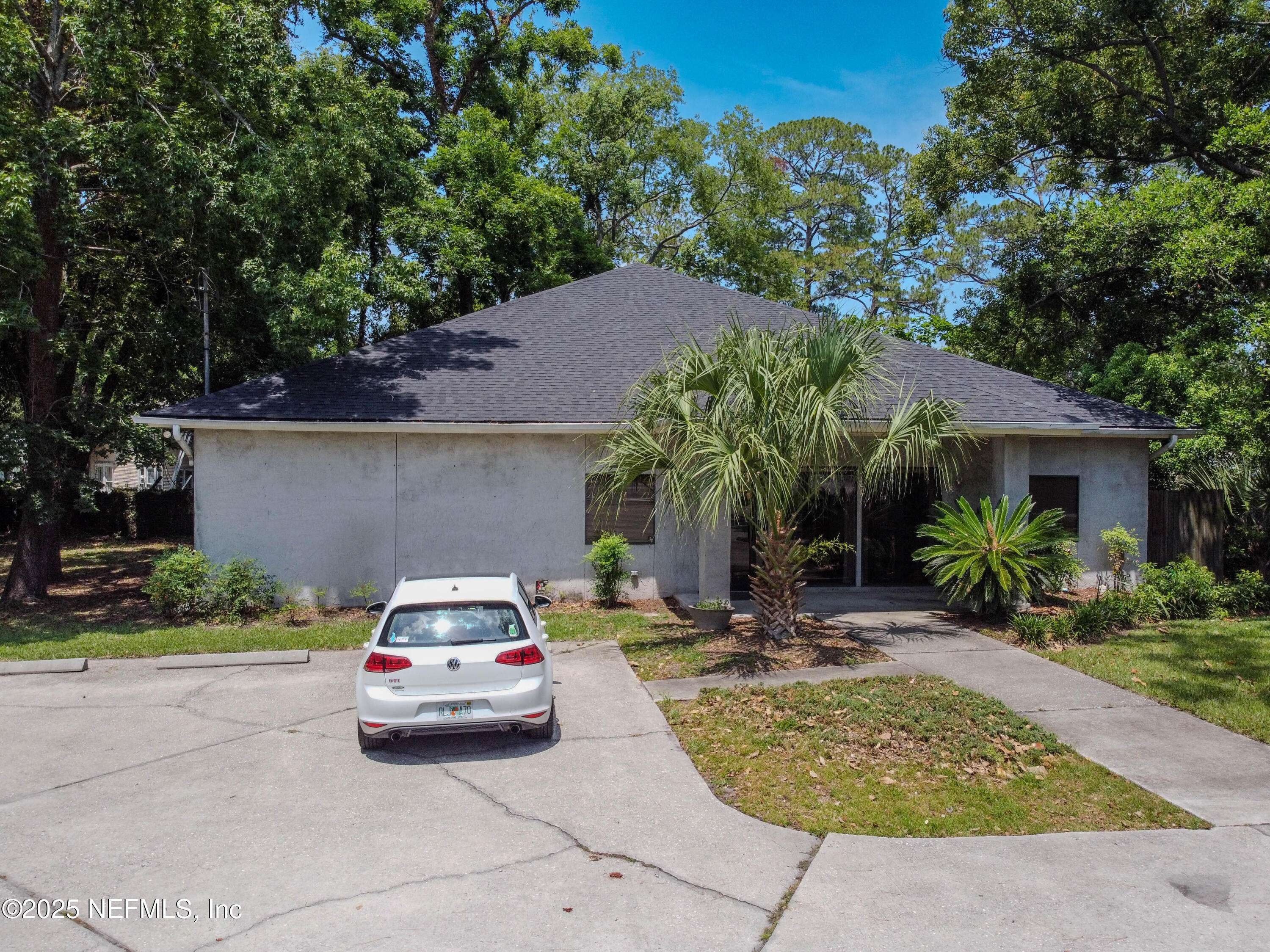 Jacksonville, FL 32205,857 EDGEWOOD AVE S