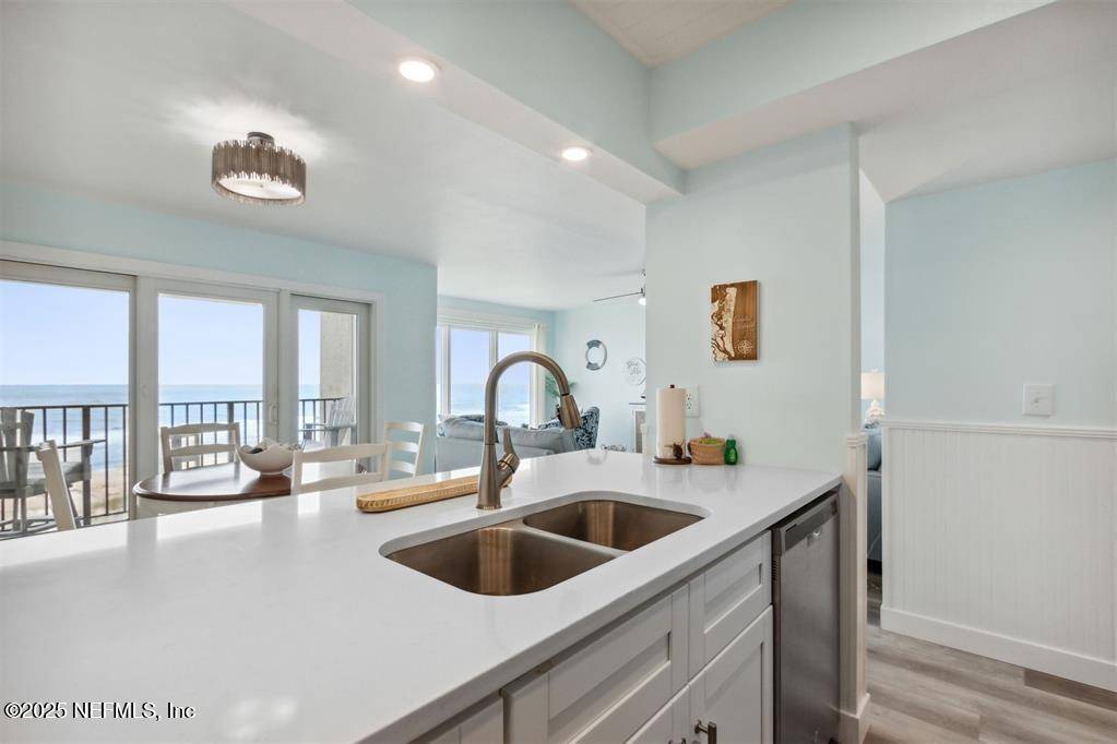 Fernandina Beach, FL 32034,382 FLETCHER AVE #302