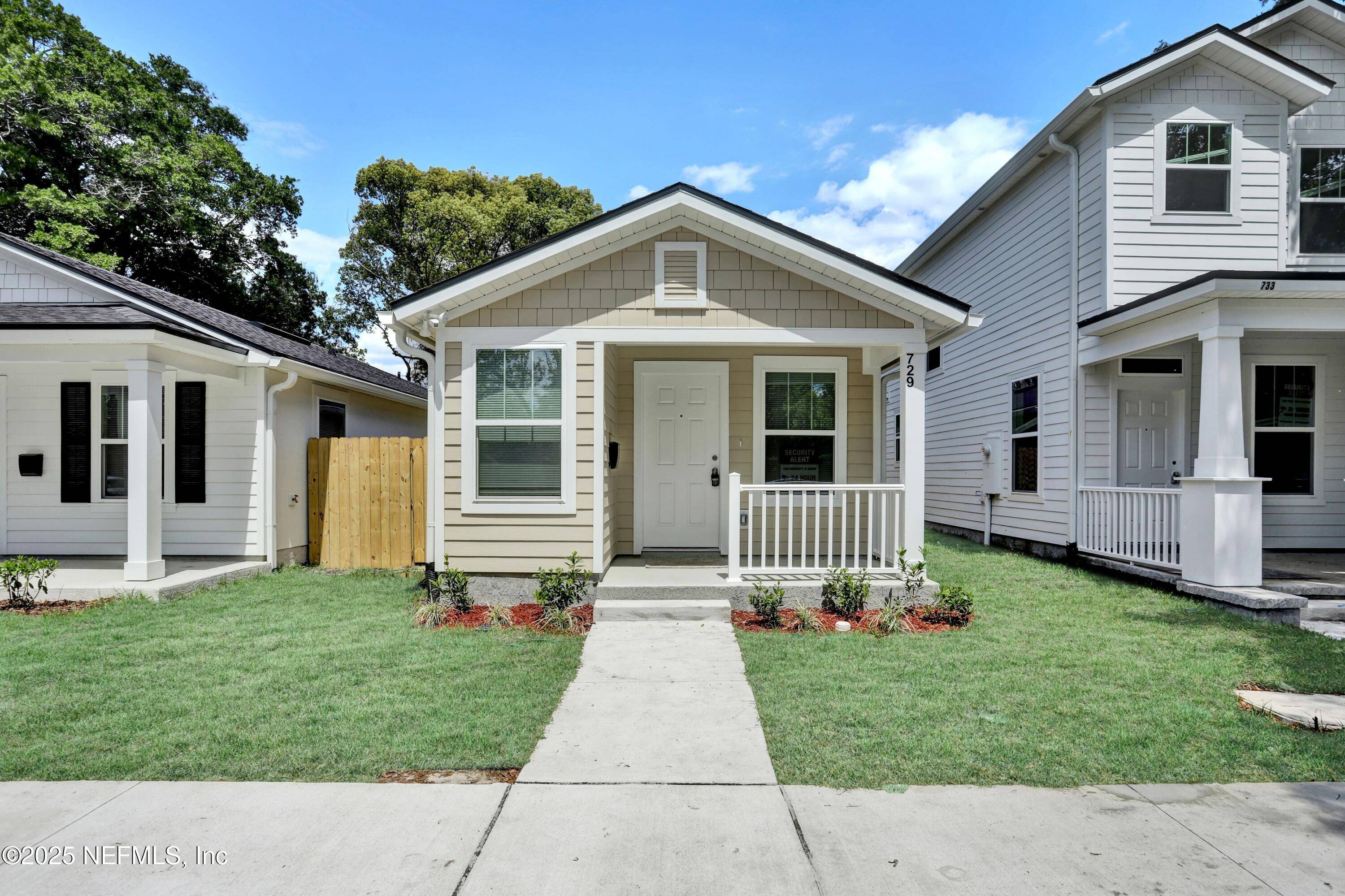 Jacksonville, FL 32206,729 PIPPIN ST