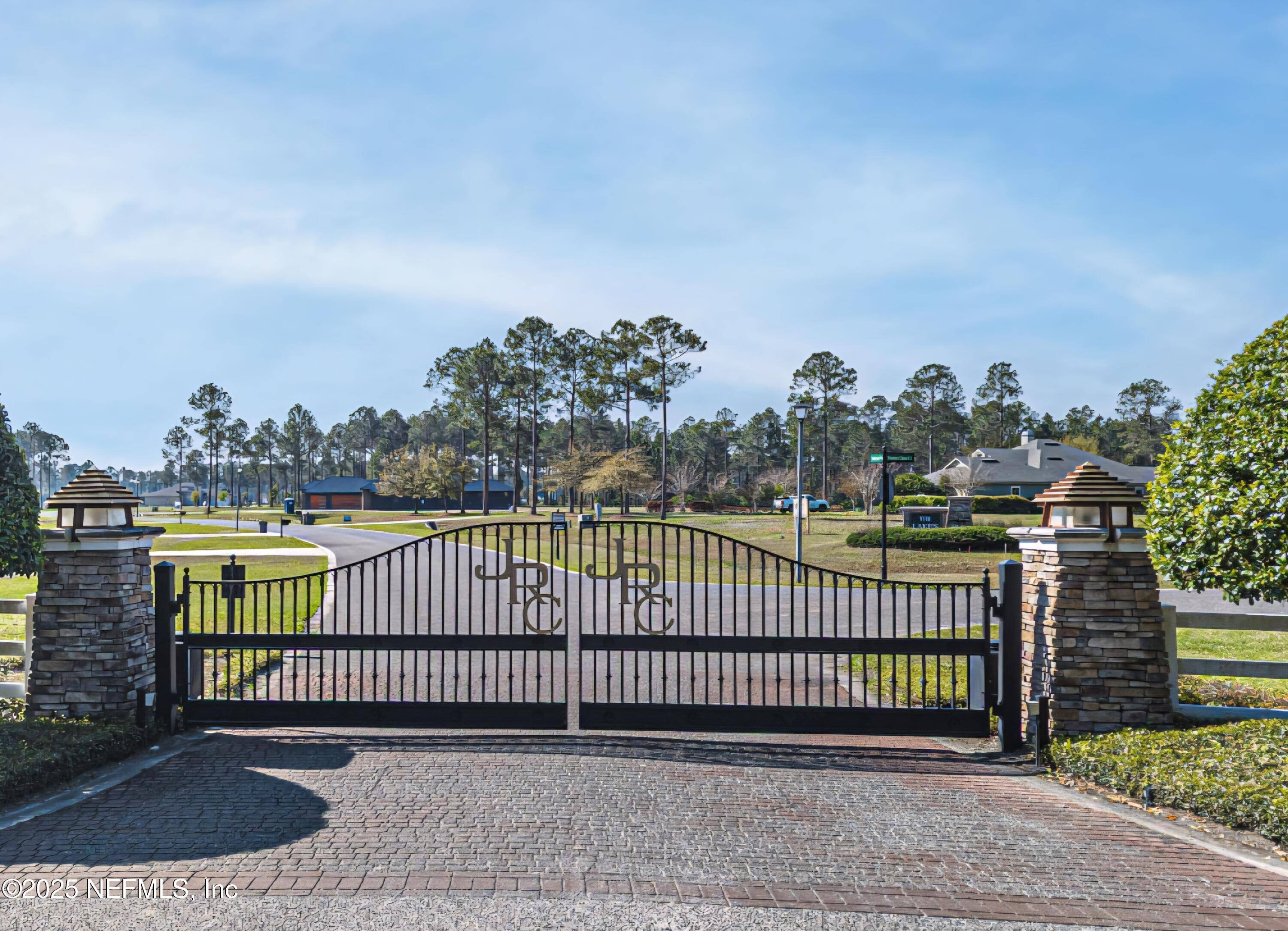 Jacksonville, FL 32219,11053 CLARION CT