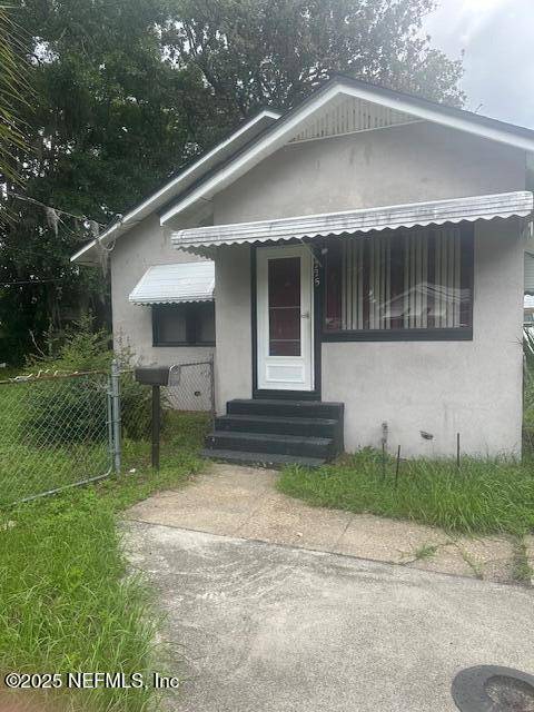 Jacksonville, FL 32208,225 W 61ST ST