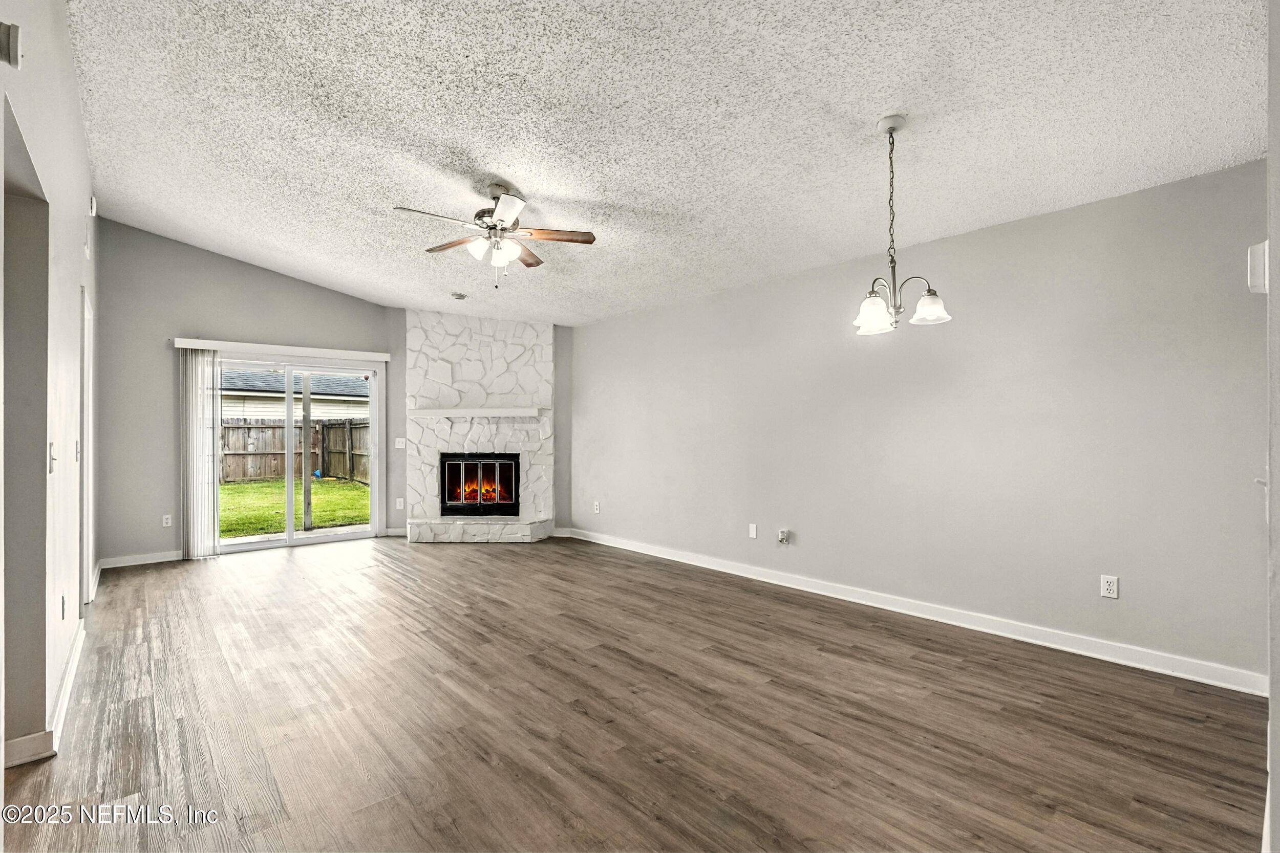 Jacksonville, FL 32244,6719 NEWGATE CIR E