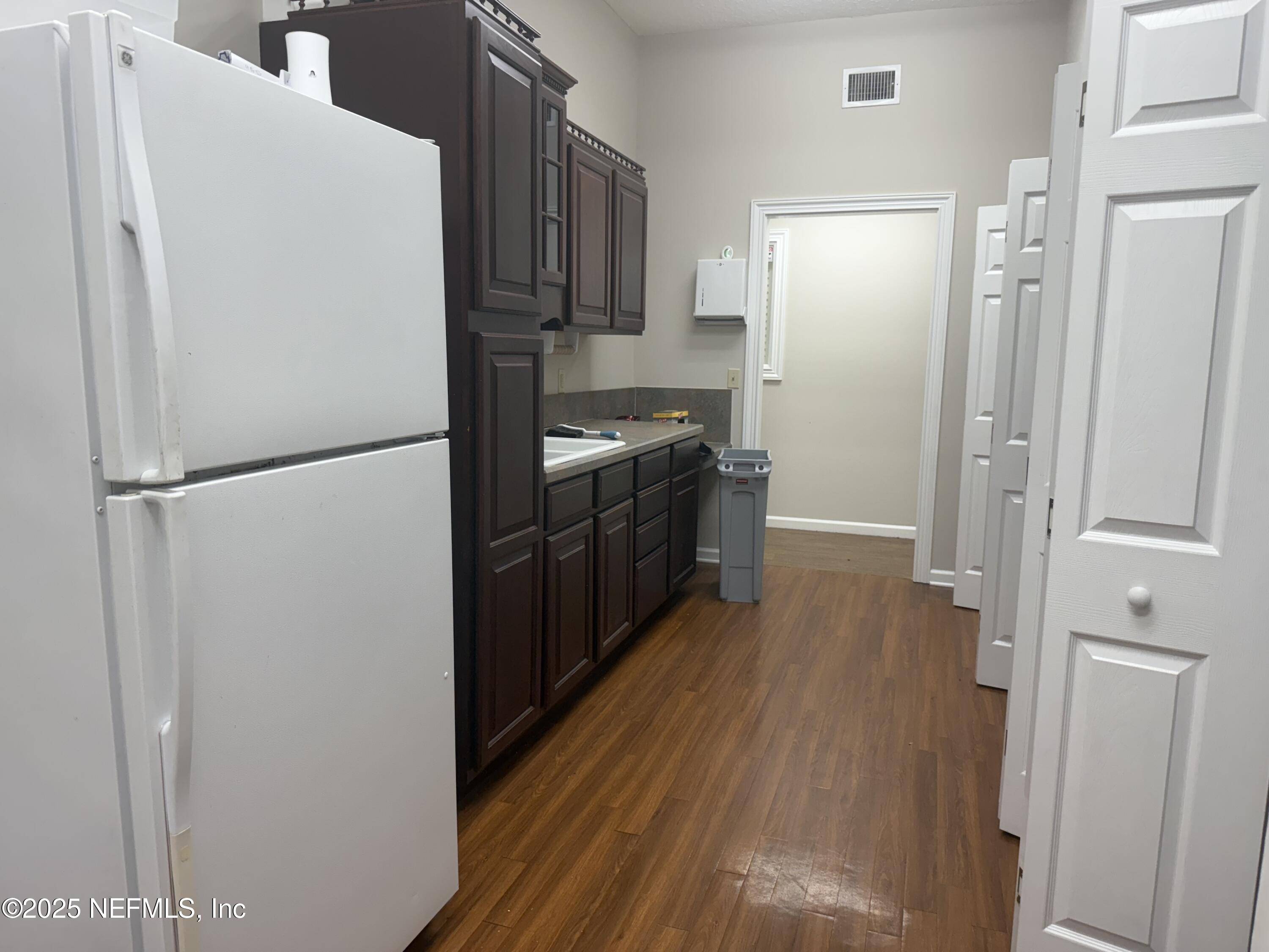 Jacksonville, FL 32254,5215 HIGHWAY AVE #100