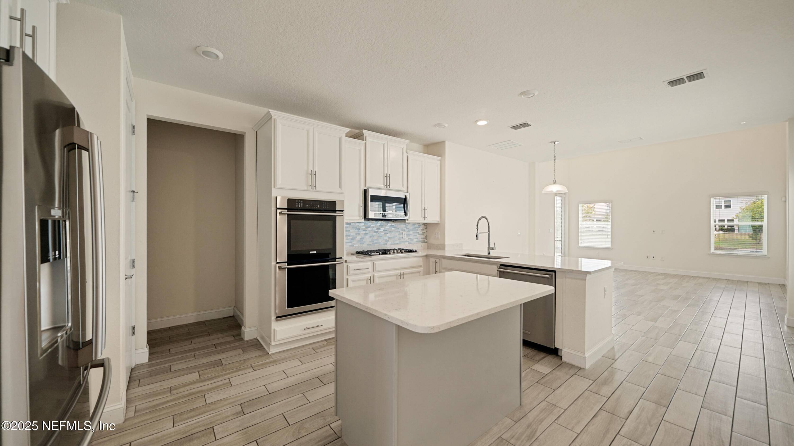 St. Johns, FL 32259,211 CLIFTON BAY