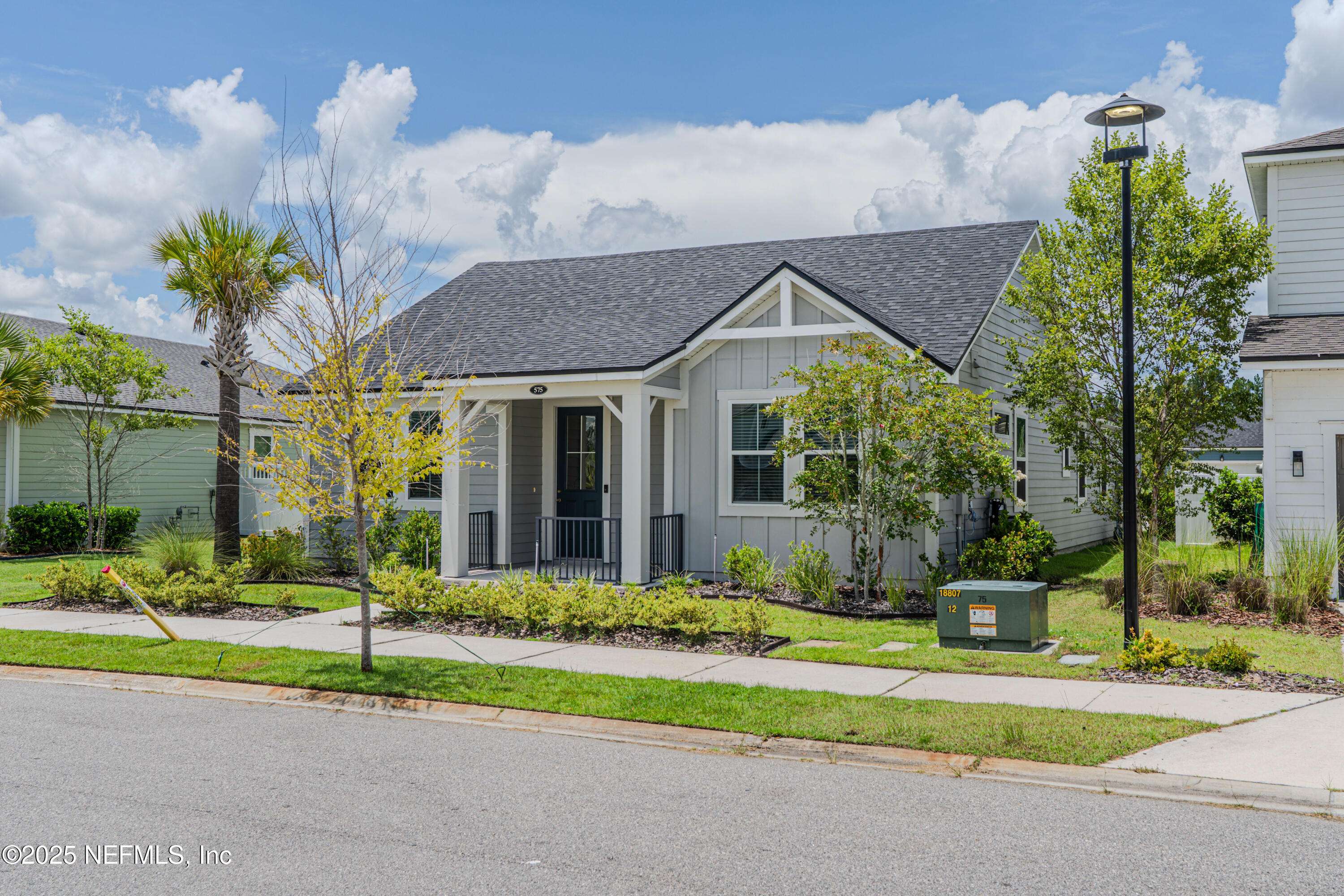 Yulee, FL 32097,575 BUTTONWOOD LOOP