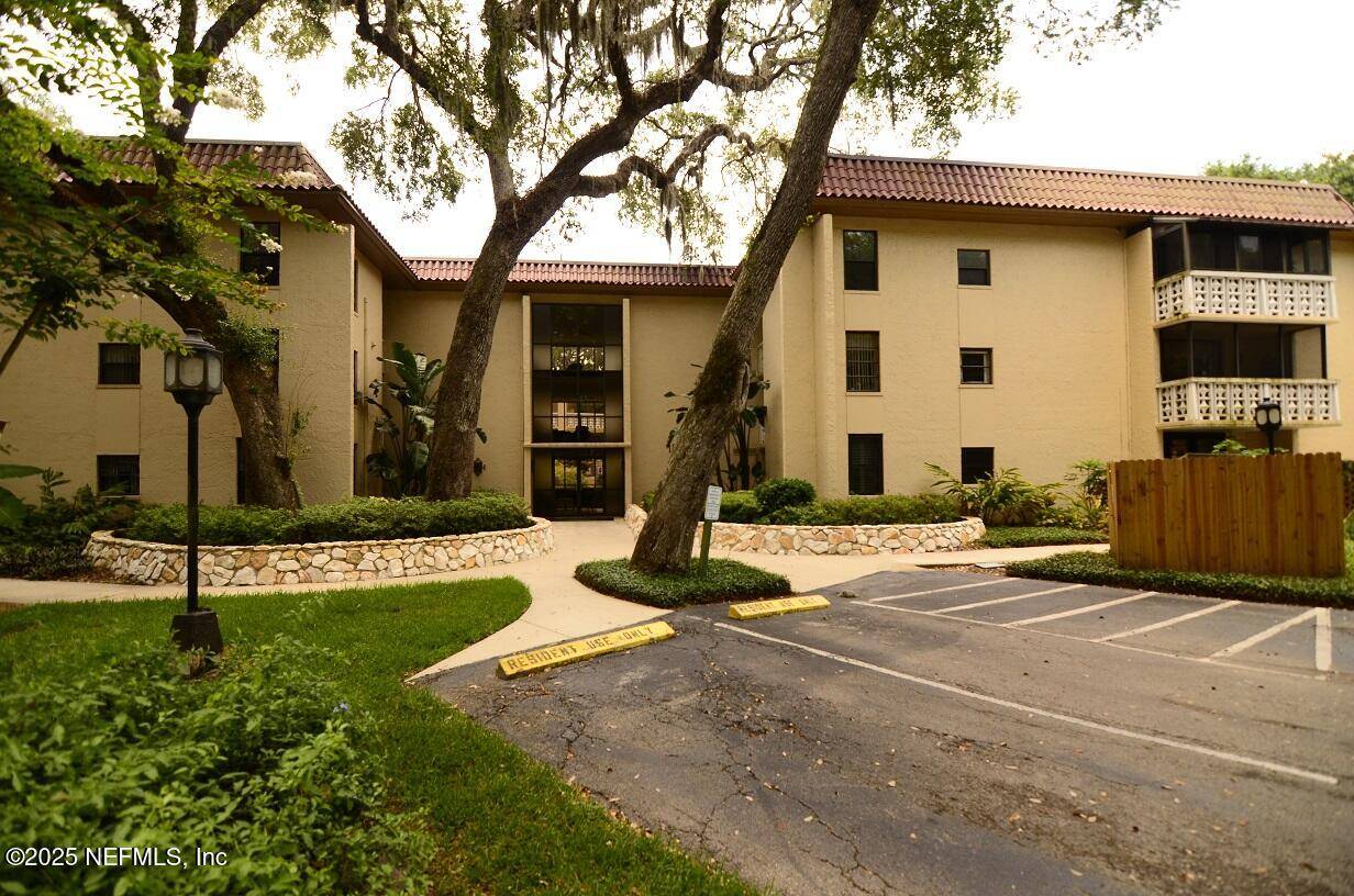Atlantic Beach, FL 32233,1810 SEVILLA BLVD #202