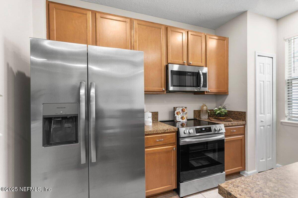 Orange Park, FL 32065,3625 CRESWICK CIR #D