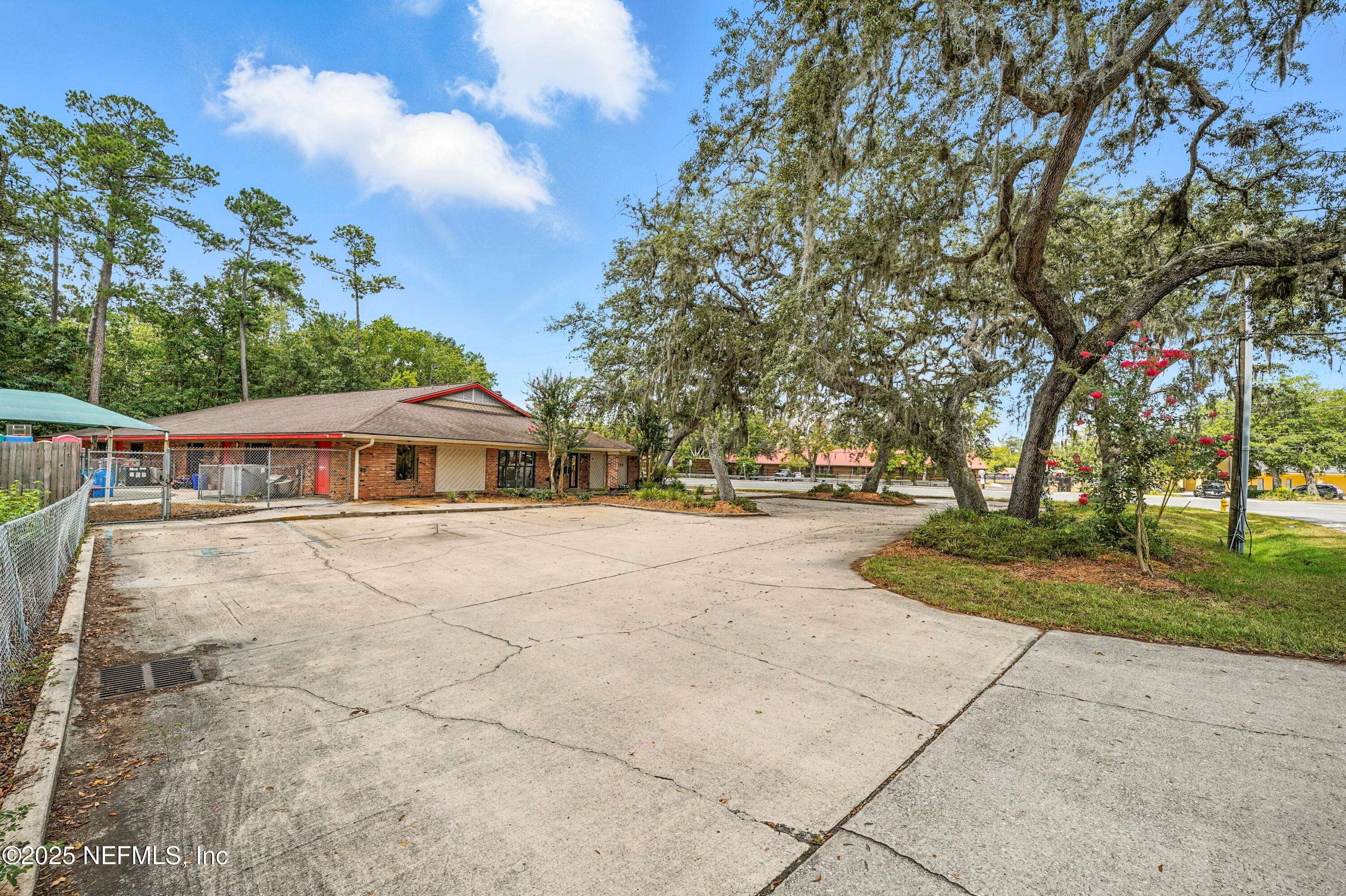Jacksonville, FL 32258,4310 BARKOSKIE RD