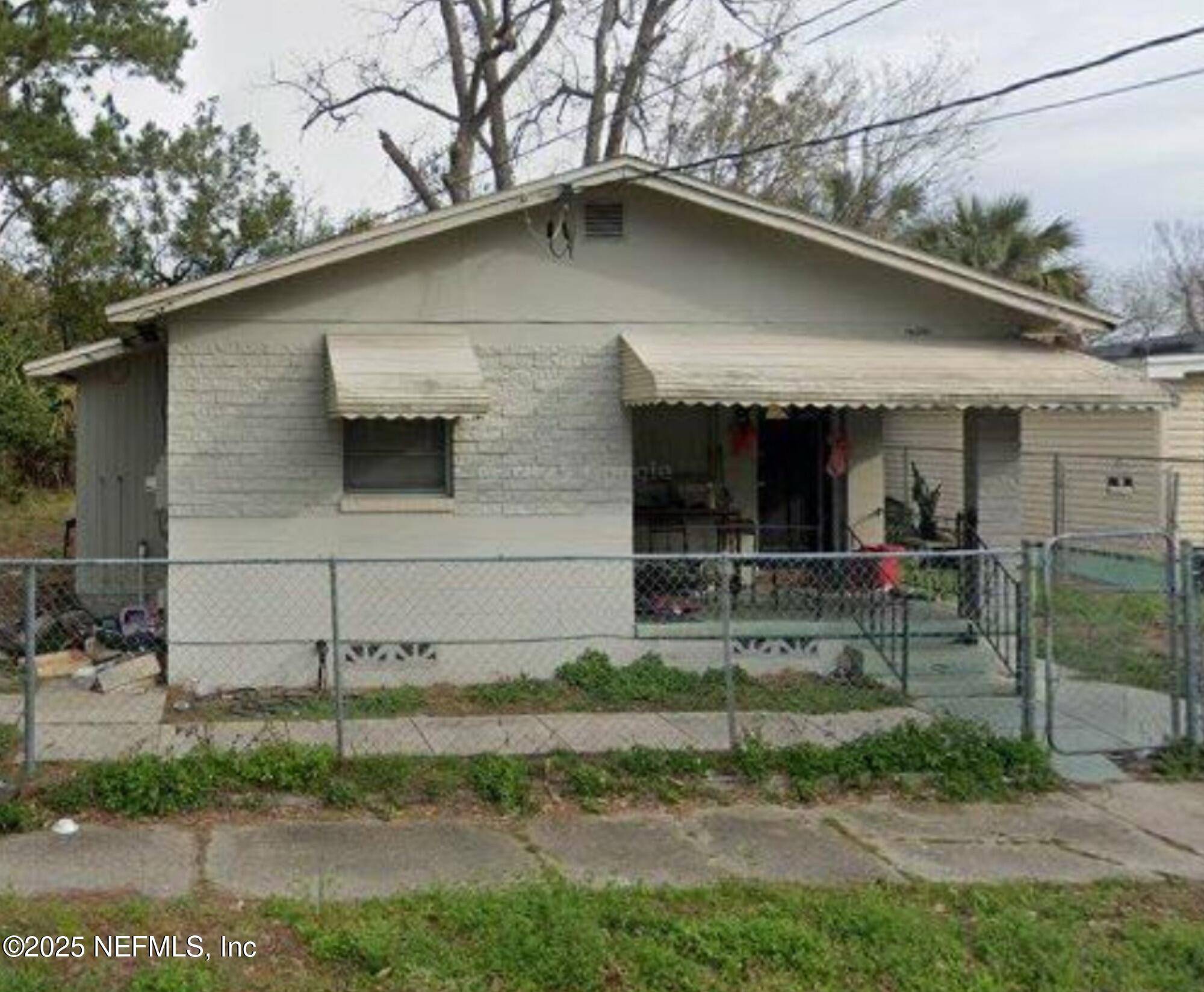 Jacksonville, FL 32209,1555 W 17TH ST
