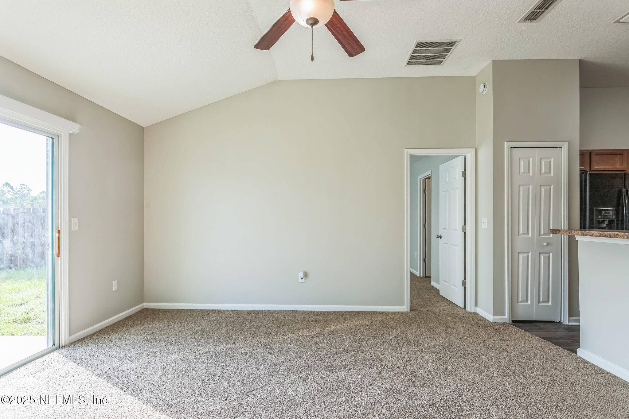 Yulee, FL 32097,95886 GRAYLON DR