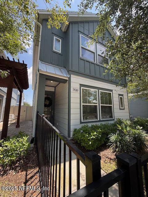 Jacksonville, FL 32256,7430 BEACH WALK PL