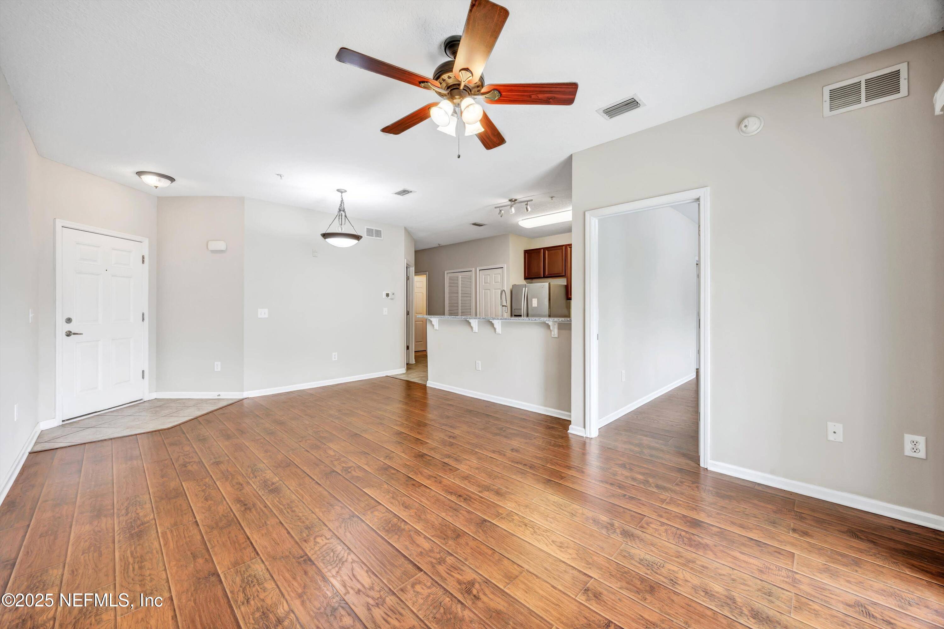 Jacksonville, FL 32256,5006 KEY LIME DR #203
