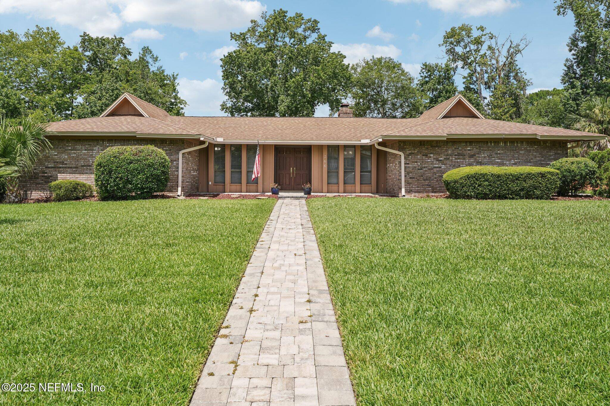 Orange Park, FL 32073,366 PERTHSHIRE DR