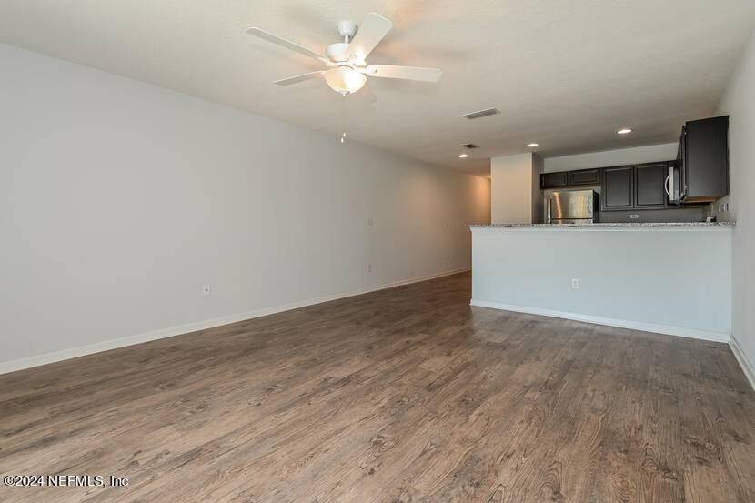 Jacksonville, FL 32216,541 EISEMAN WAY