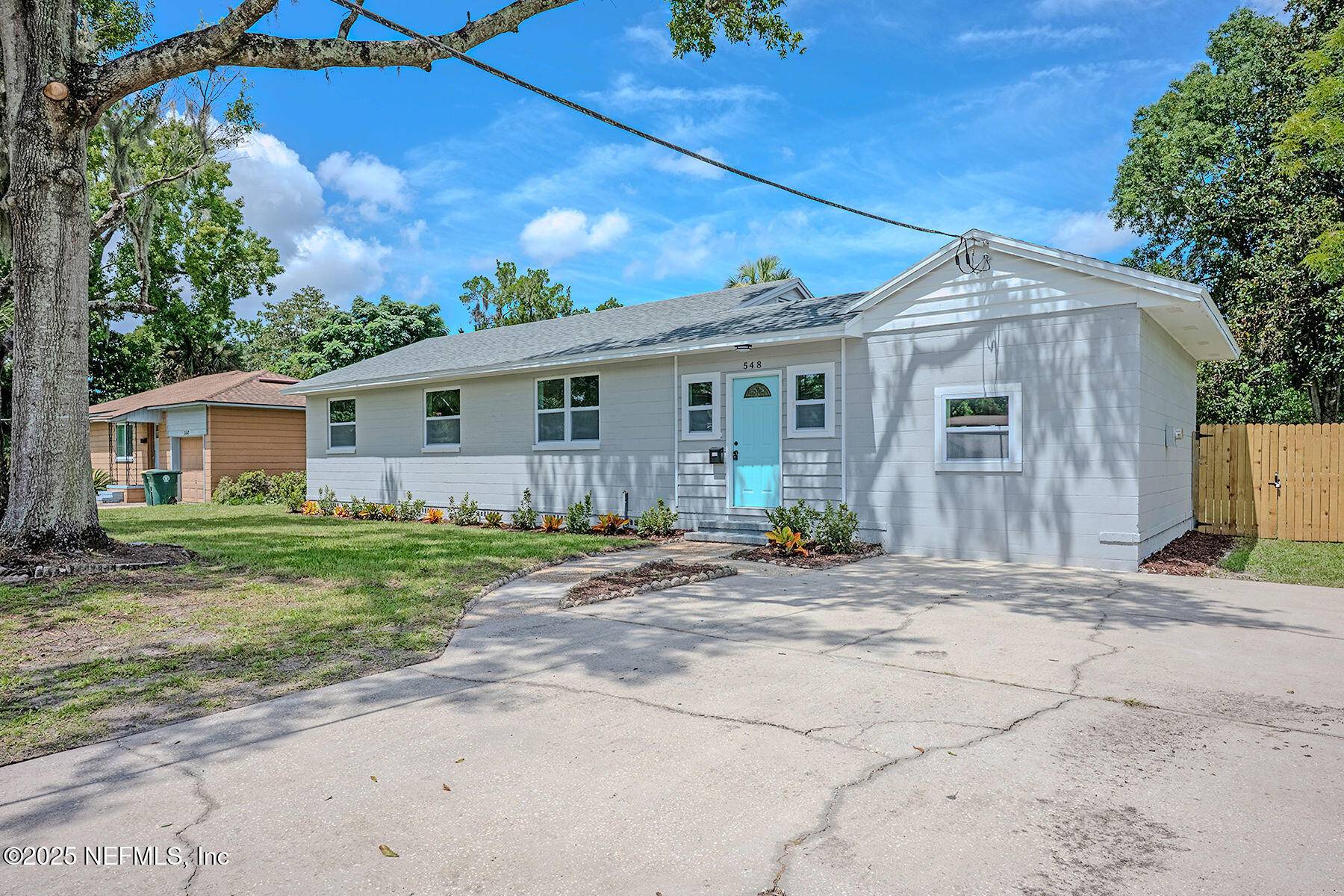 Jacksonville, FL 32216,548 AIKEN RD