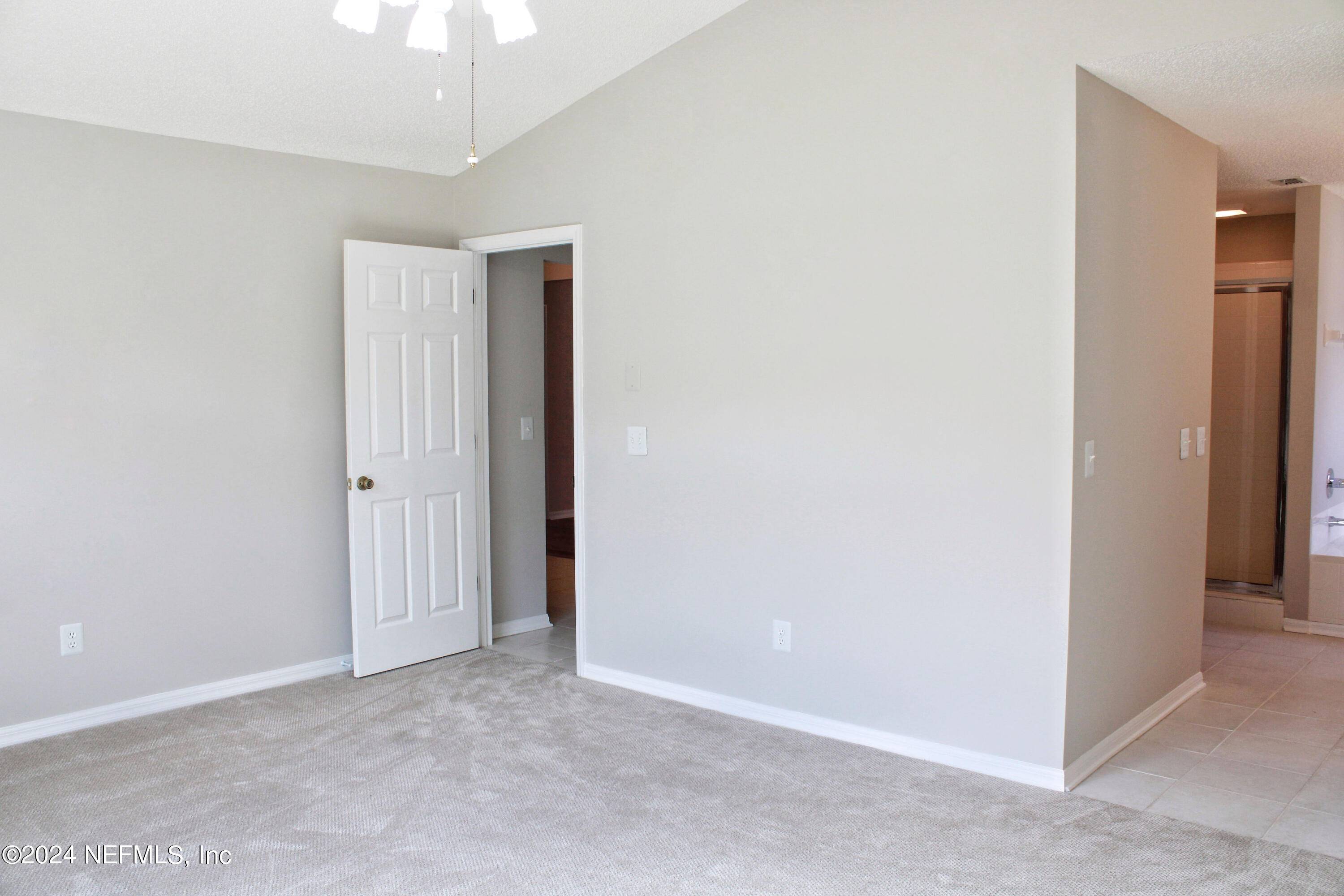 Jacksonville, FL 32277,8229 PROVINCIAL CIR S