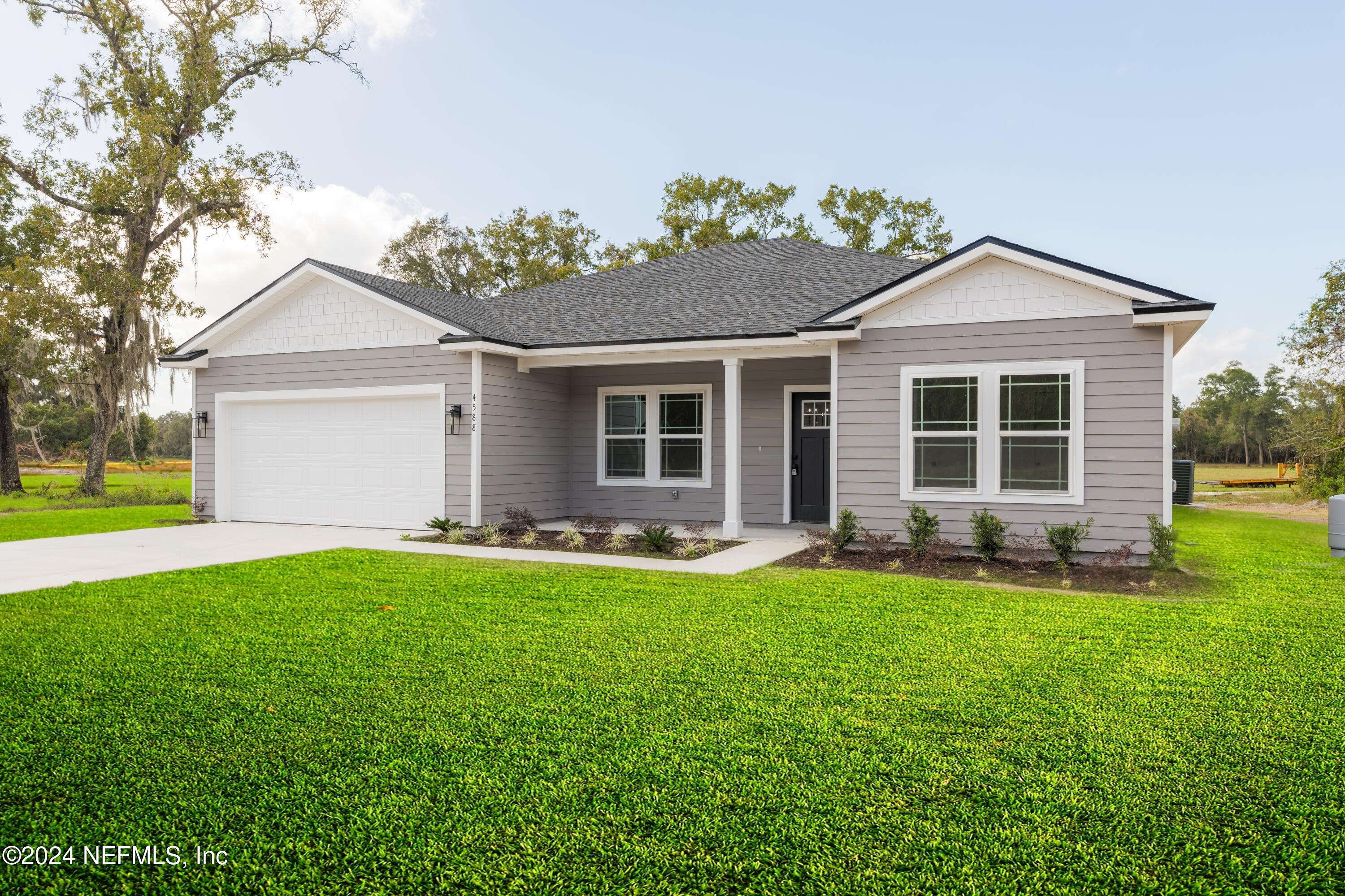 Middleburg, FL 32068,5520 BUZZIE LN