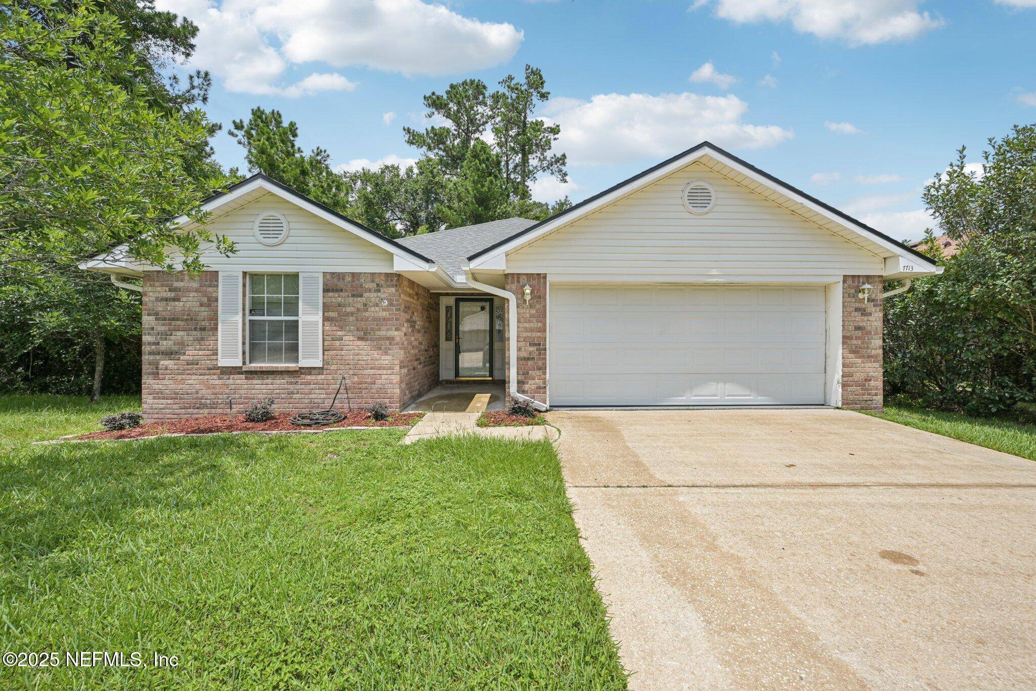 Jacksonville, FL 32210,7713 LOOKOUT POINT DR