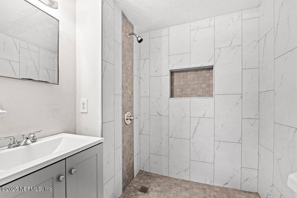 Jacksonville, FL 32208,4504 LINCREST DR S