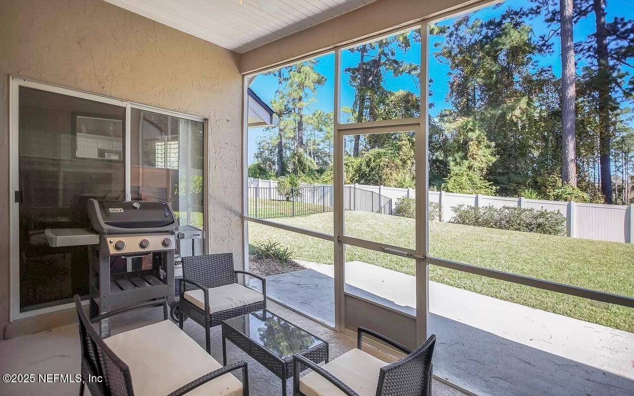 Ponte Vedra Beach, FL 32082,701 LAKE STONE CIR