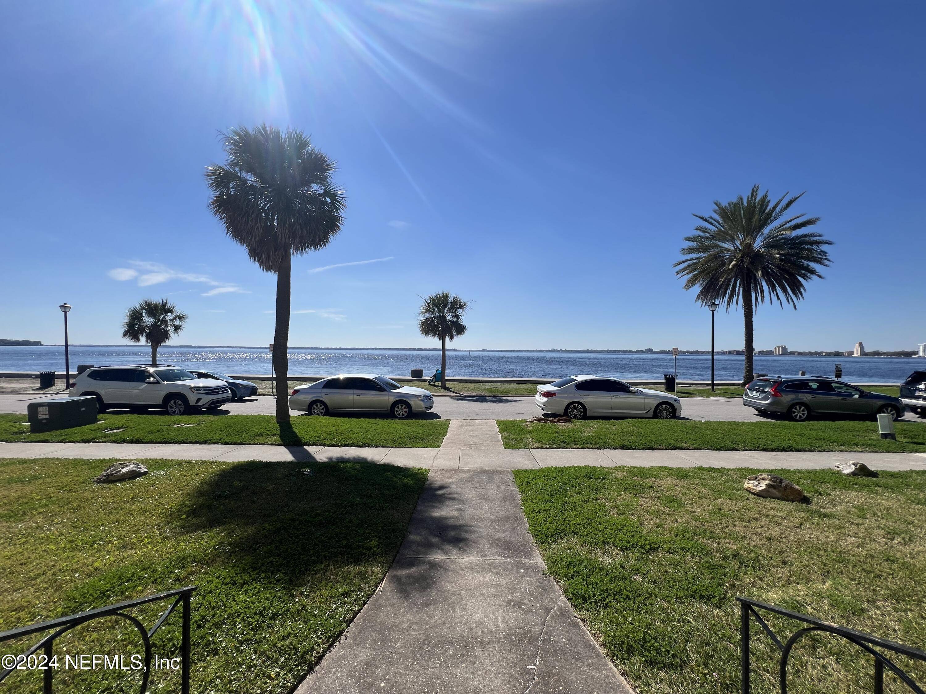 Jacksonville, FL 32207,1781 RIVER RD #4