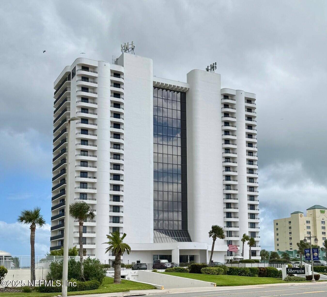 Daytona Beach Shores, FL 32118,2555 S ATLANTIC AVE #901