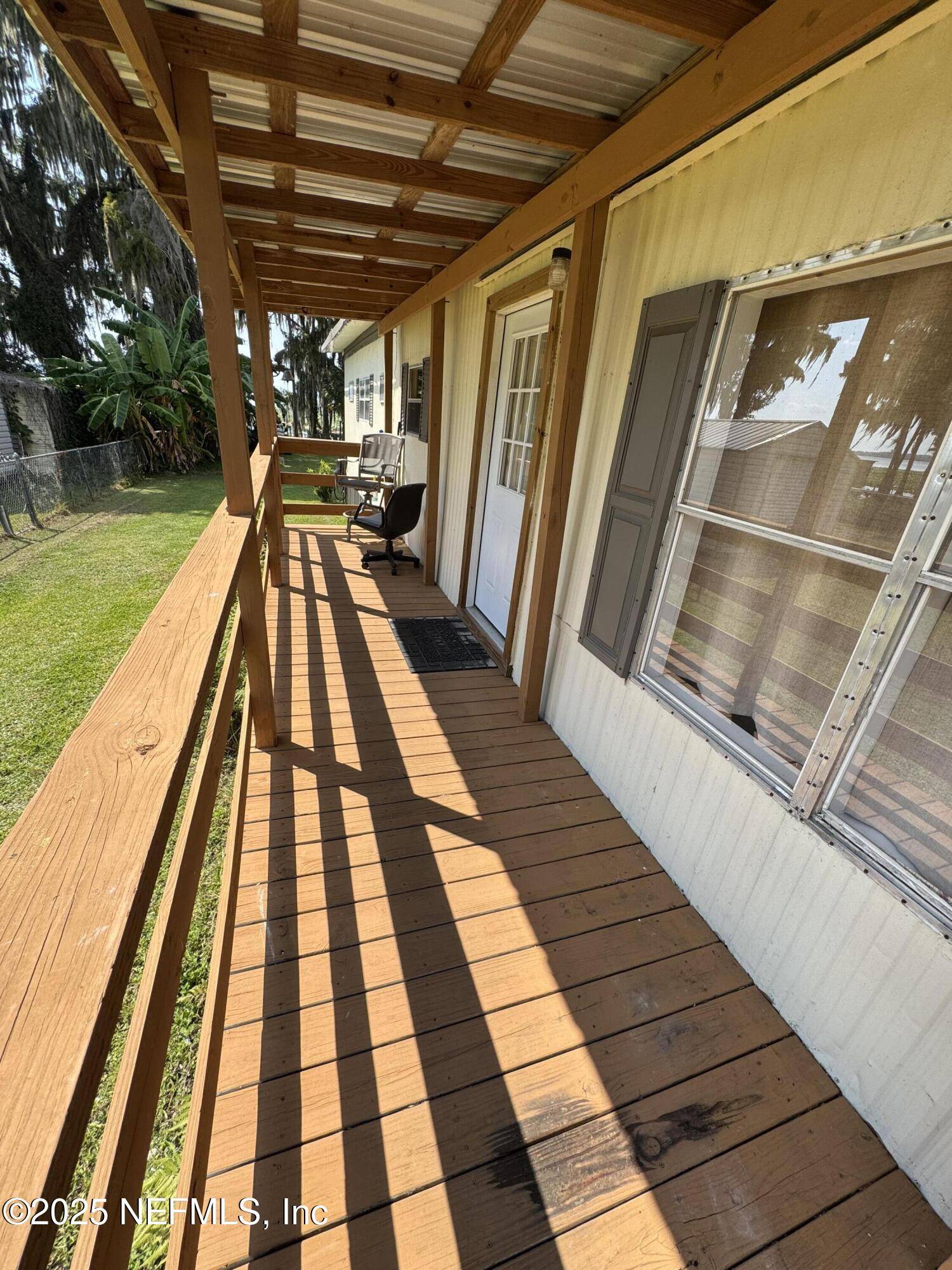 Hawthorne, FL 32640,15102 US-301