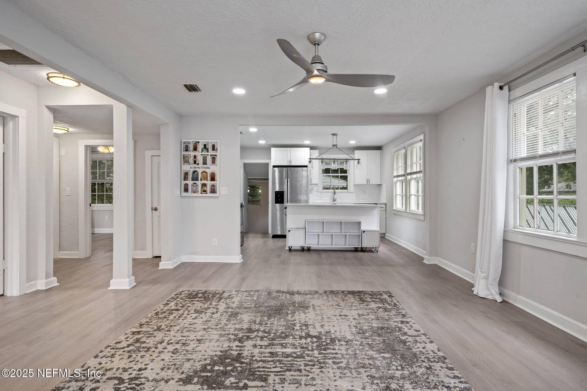 Jacksonville, FL 32207,3910 GRANT RD