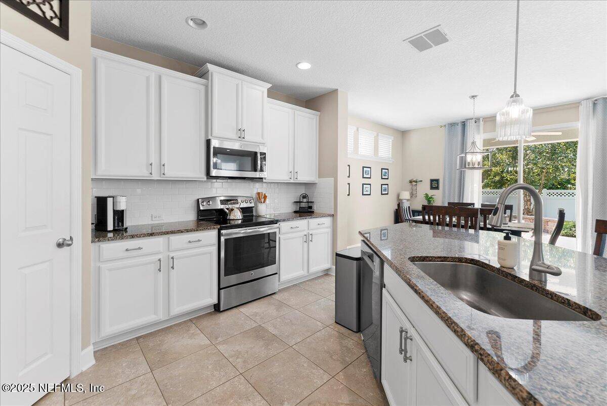 St. Johns, FL 32259,110 FOREST EDGE DR