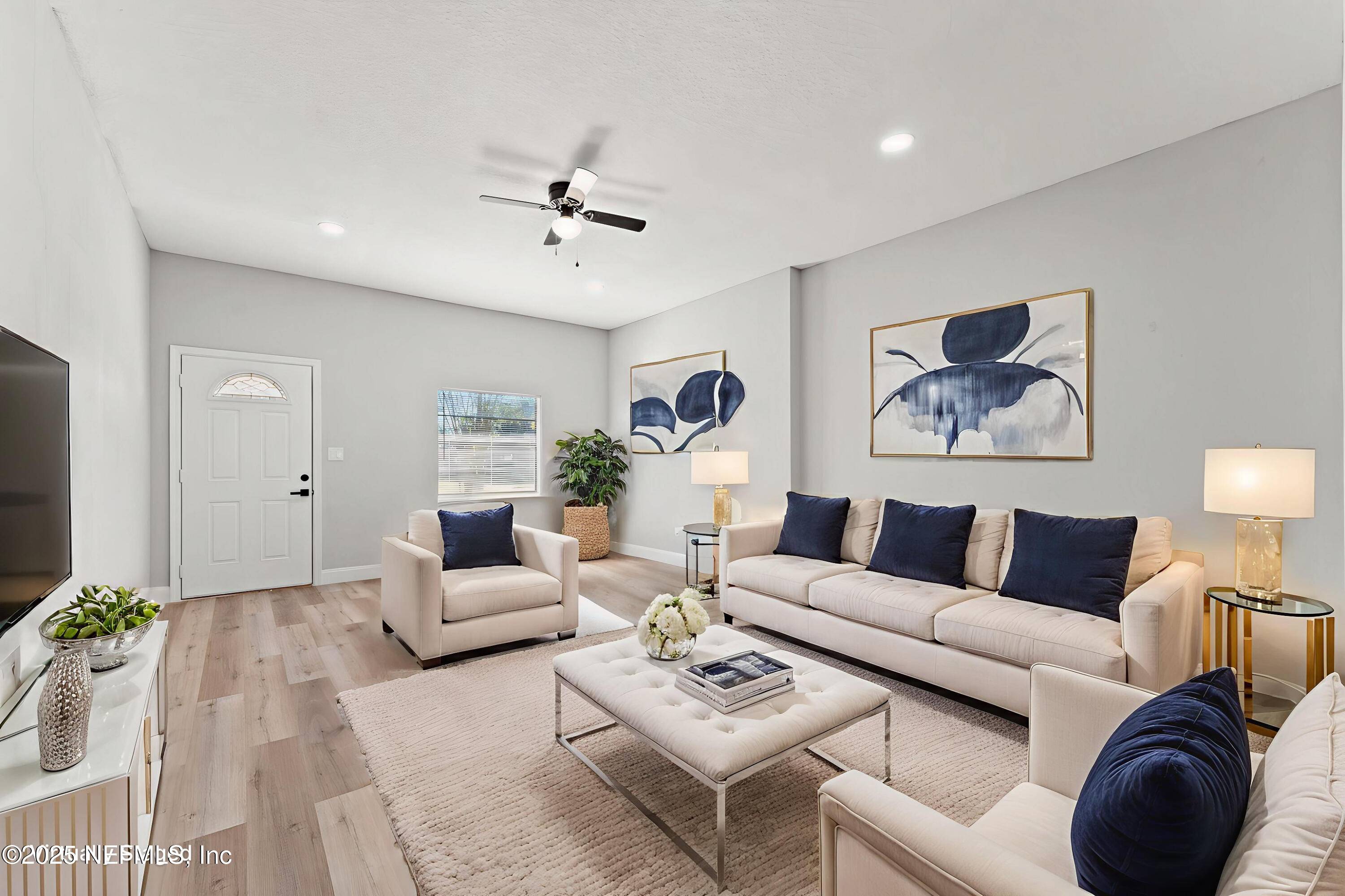 Jacksonville, FL 32217,6144 FORDHAM CIR W