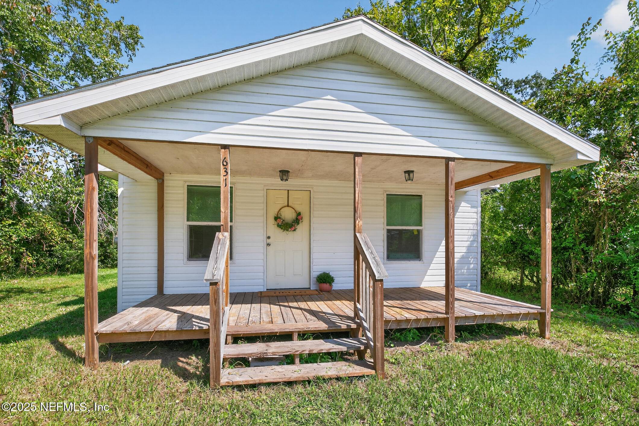 Baldwin, FL 32234,631 MOORE ST