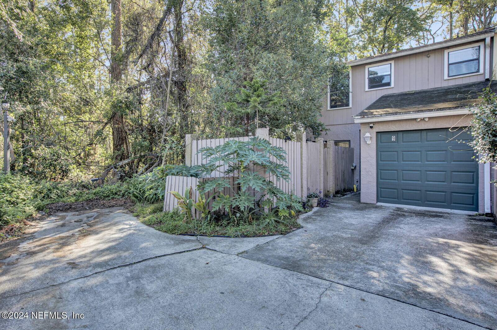Jacksonville, FL 32210,5568 LA MOYA AVE #9