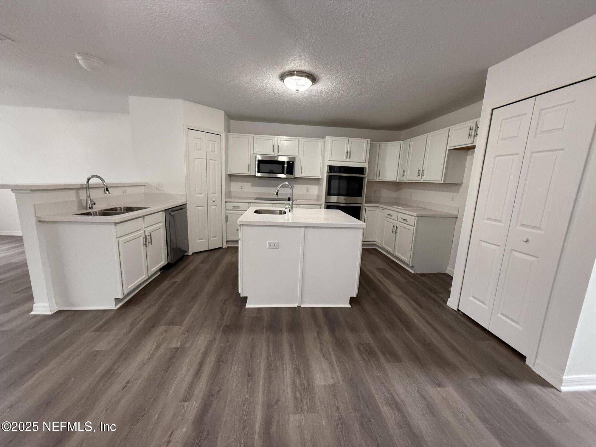 Jacksonville, FL 32221,9286 THUNDERBOLT CT