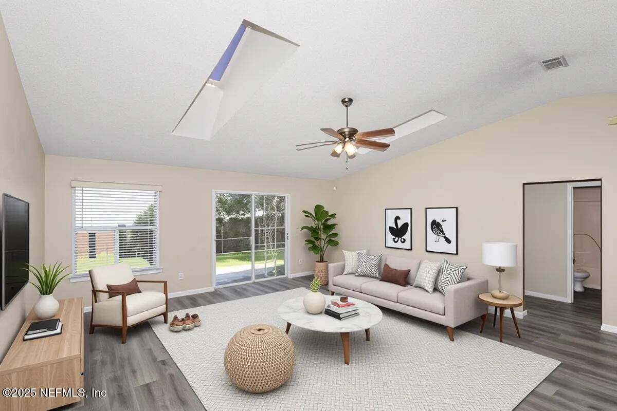 Orange Park, FL 32073,3080 GOLDEN POND BLVD