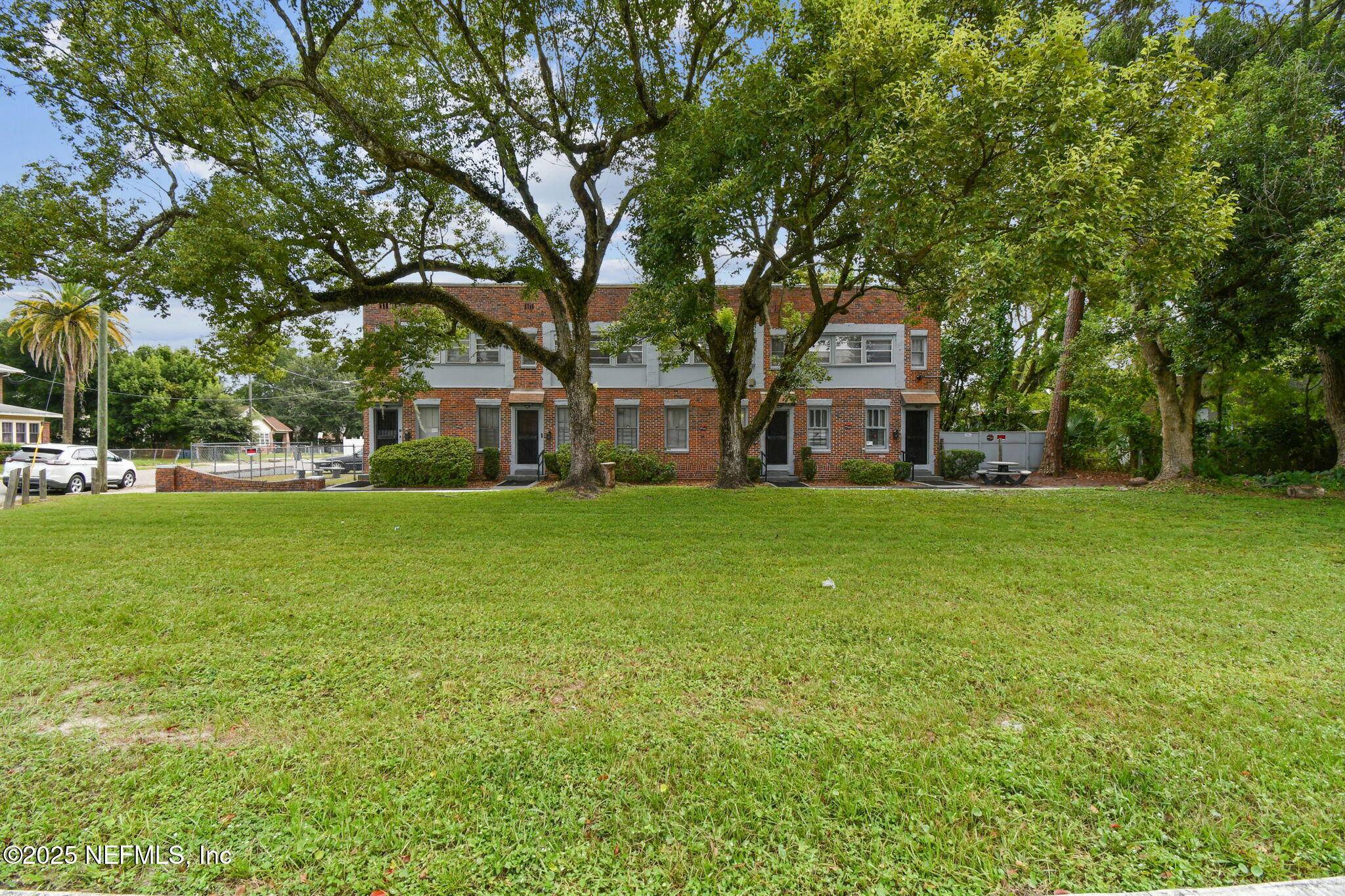 Jacksonville, FL 32206,548 W 27TH ST