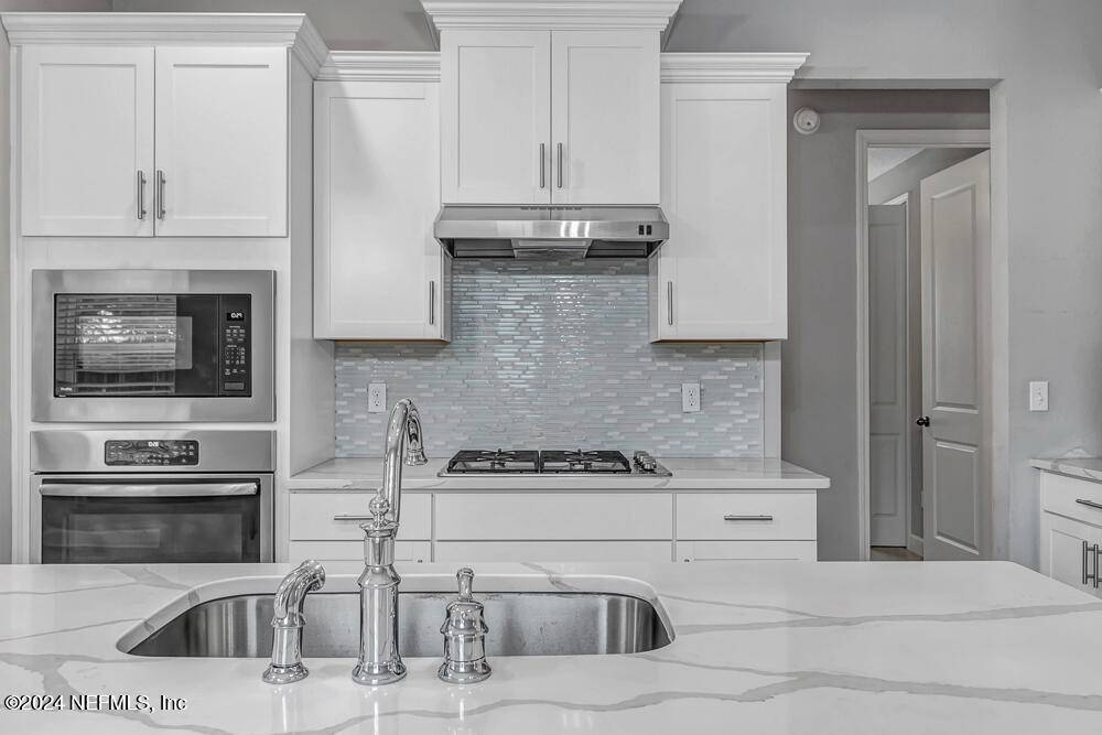 Ponte Vedra, FL 32081,588 VISTA LAKE CIR