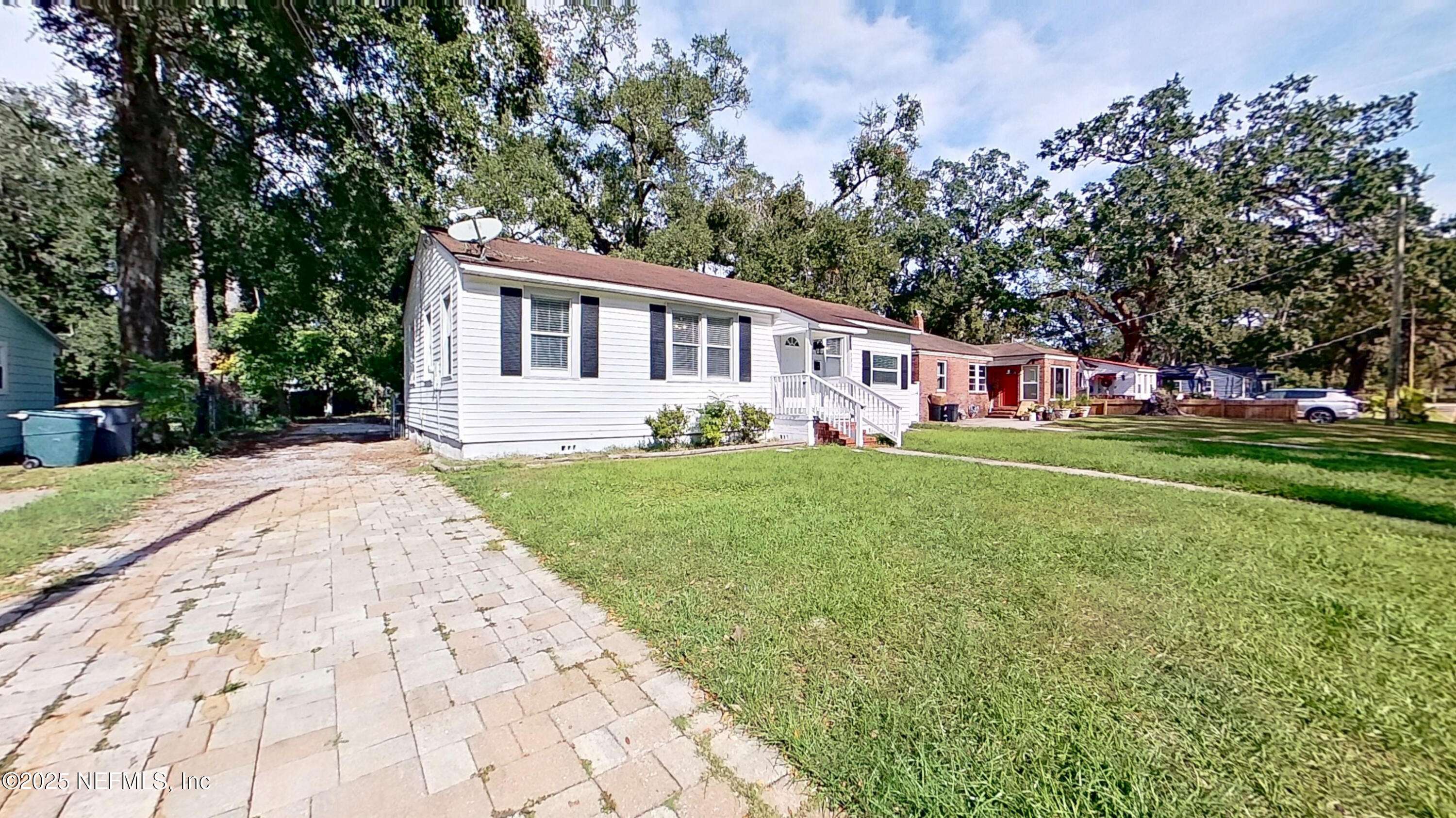 Jacksonville, FL 32207,3325 CLAREMONT RD