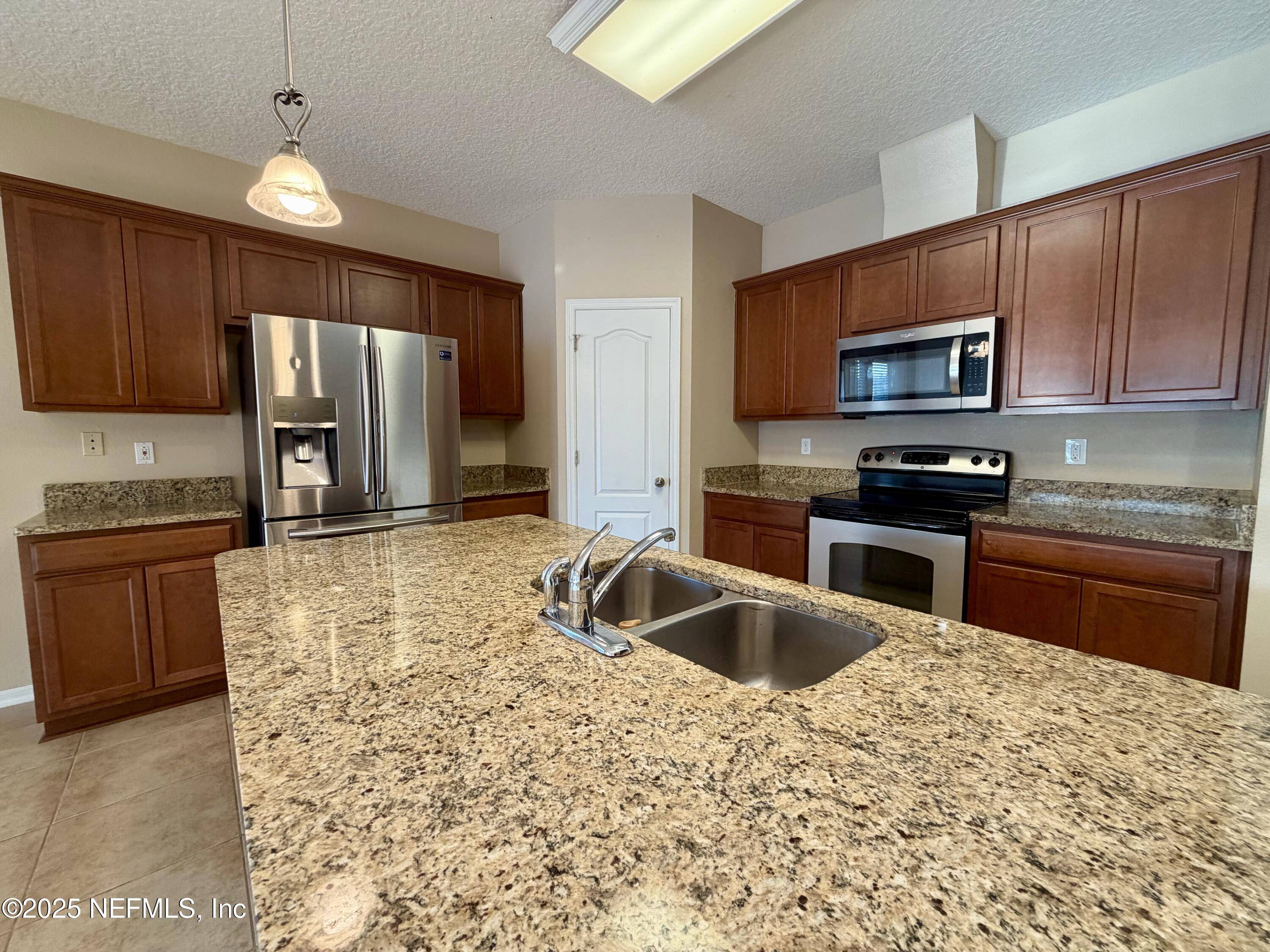 Orange Park, FL 32065,786 MOSSWOOD CHASE ST