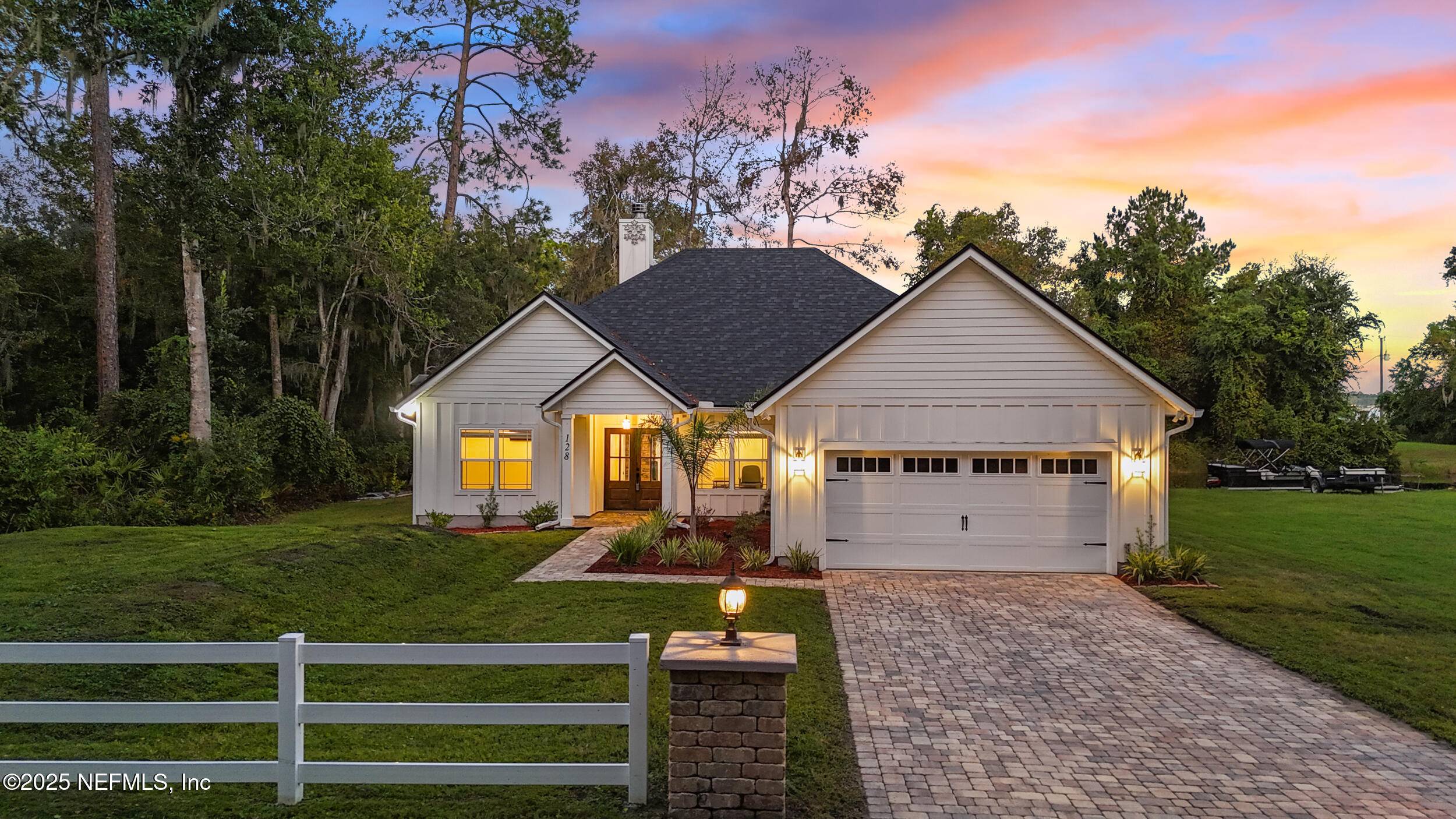 Florahome, FL 32140,128 SANTA ROSA ST