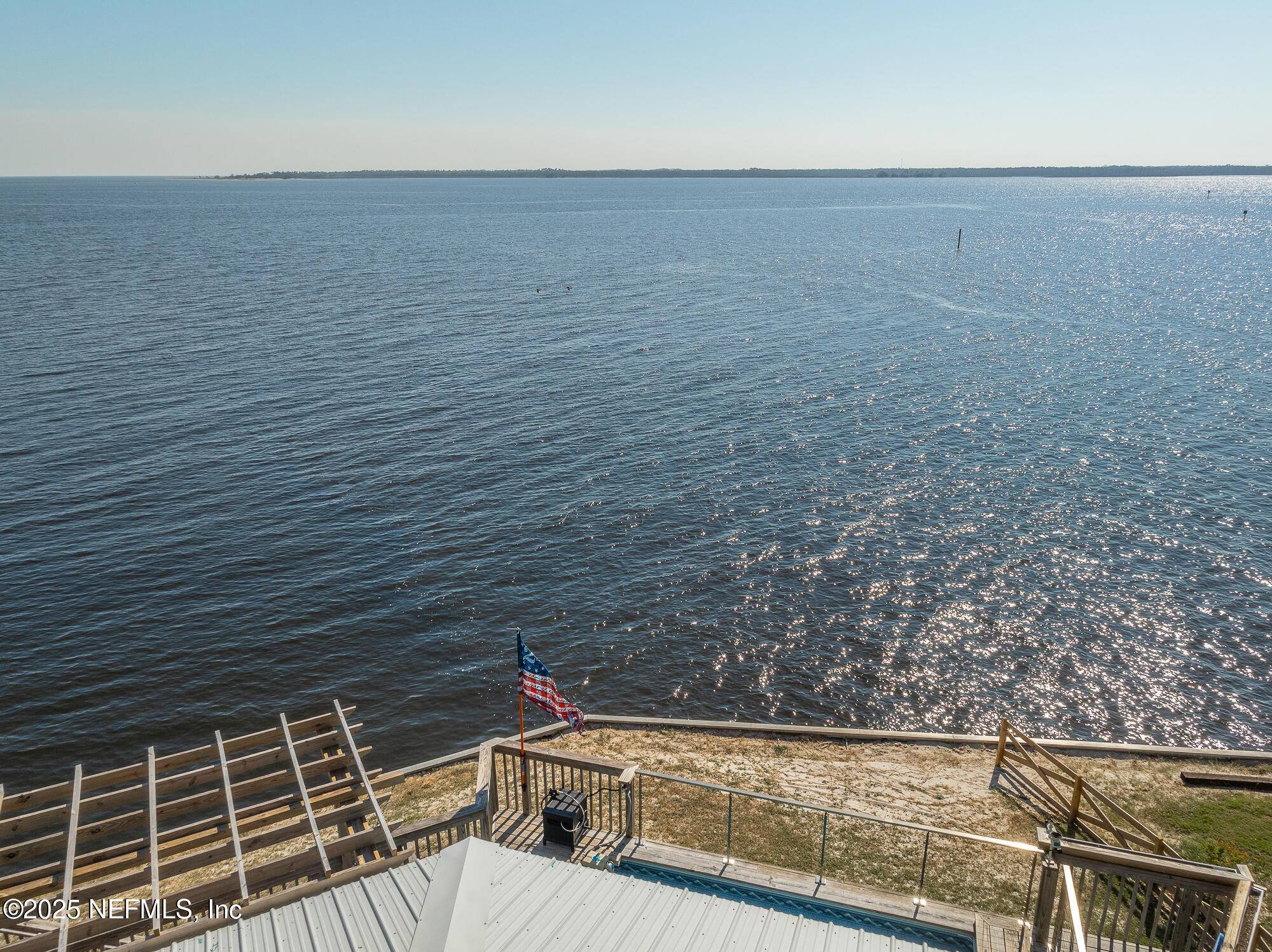 Panacea, FL 32346,47 BLUE CRAB LN