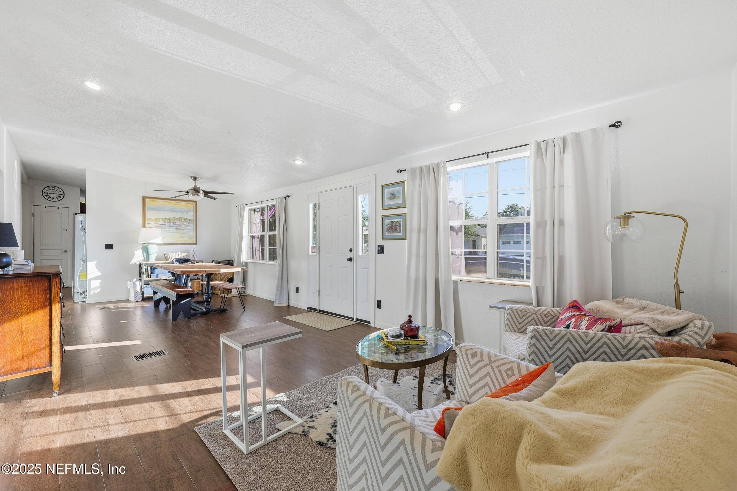 Jacksonville, FL 32233,2040 ALLEY RD